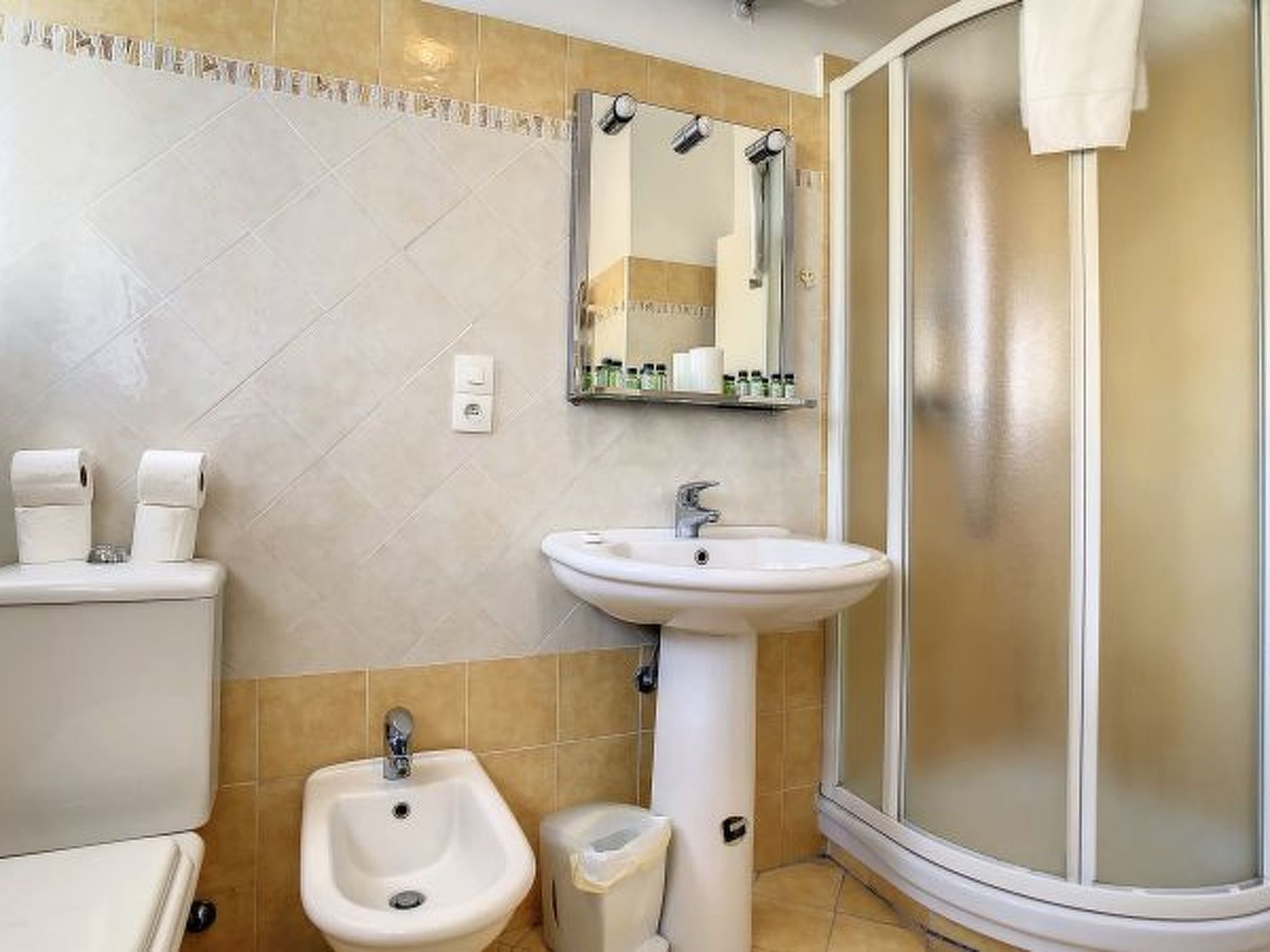 Photo of FR8650.619.1