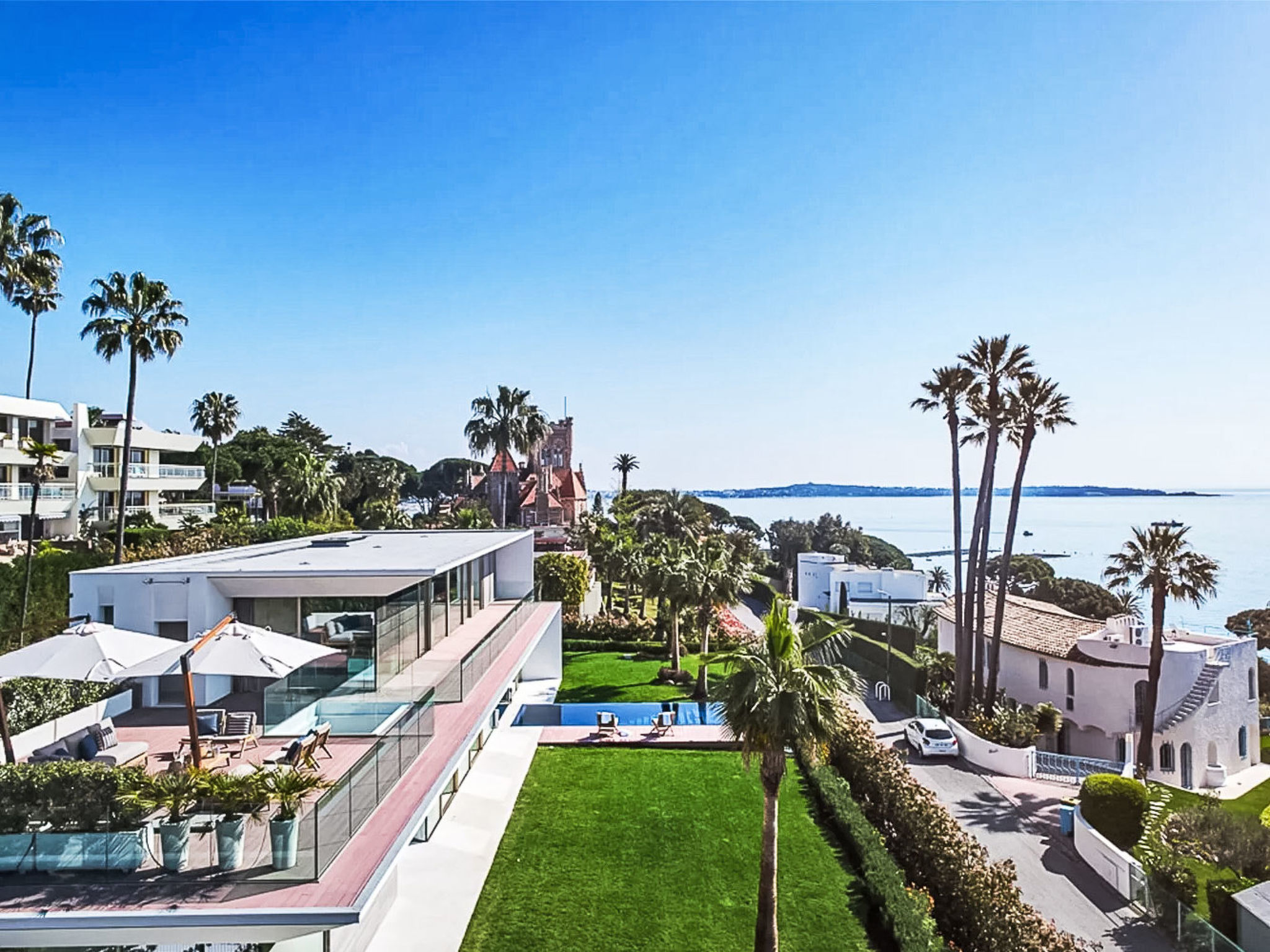 Photo of Lumière in Cannes Californie