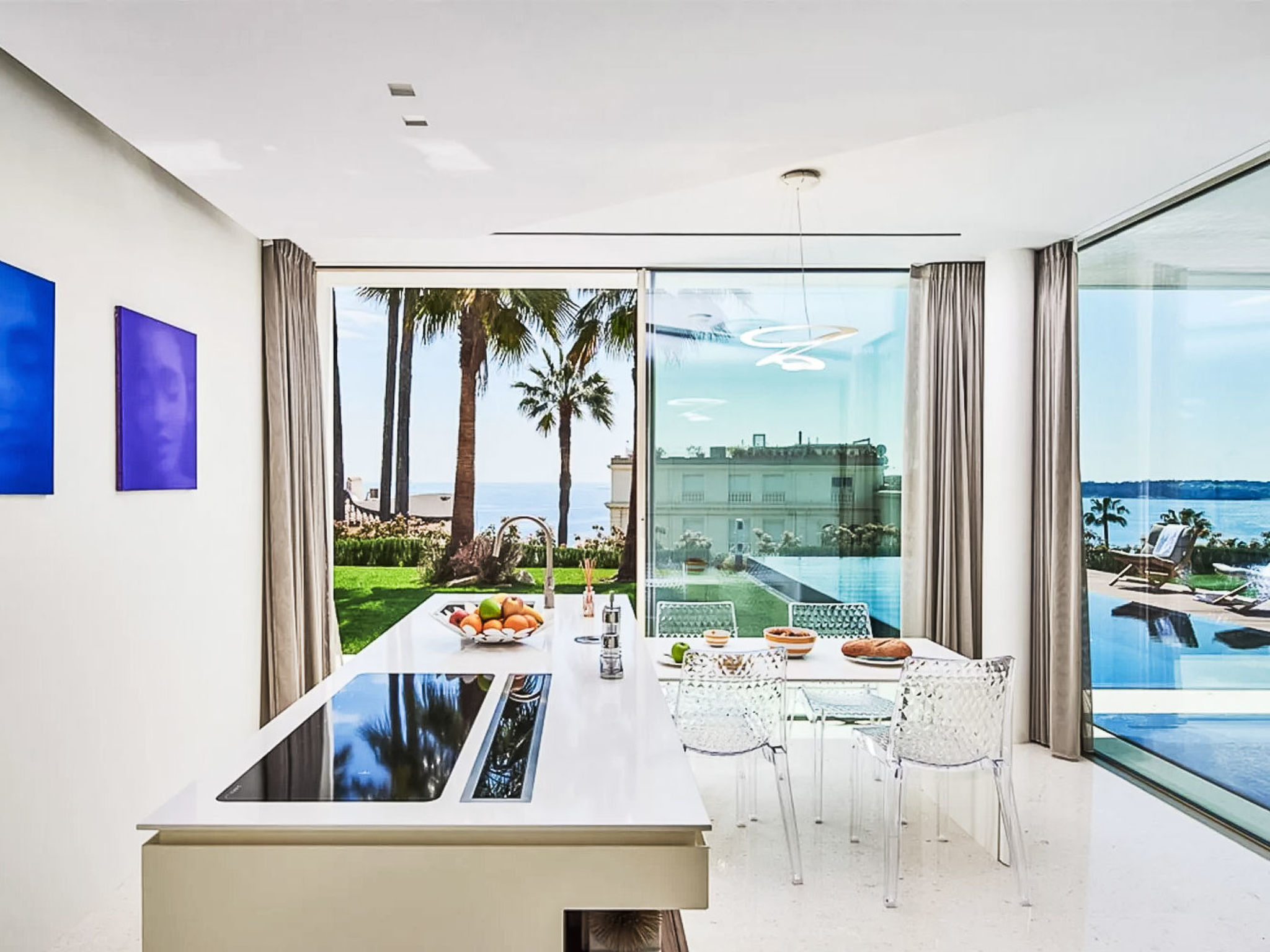 Photo of Lumière in Cannes Californie