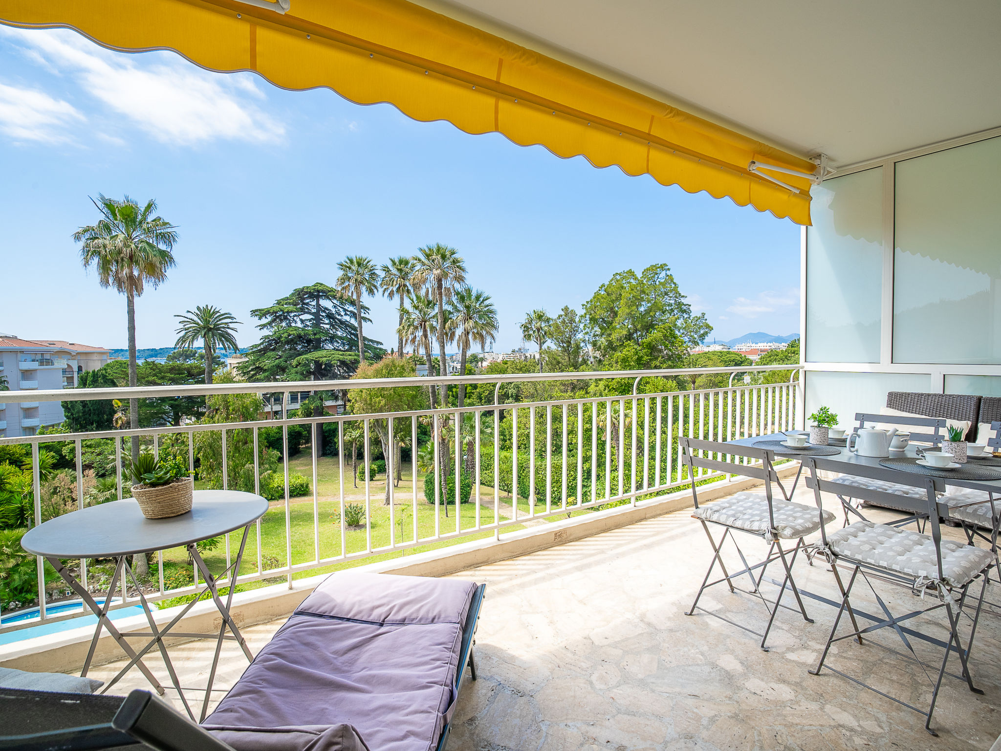 Les Pervenches Apartment in Cannes