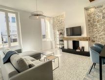 Koninklijk verblijf aan zee: 2-kamerappartement op 1 minuut van La Croisette - thumbnail 1