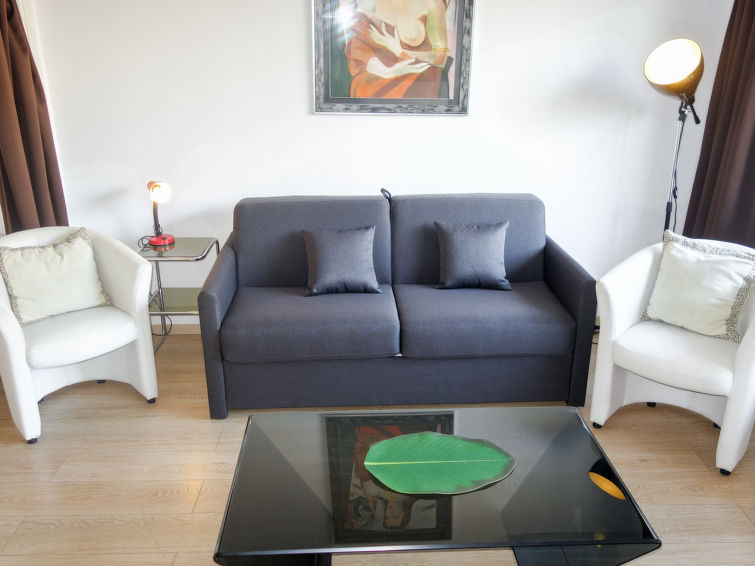 Search and Stay destination Cannes, Provence-Alpes-Côte d'Azur - France from AU$ 142. Le Corsaire