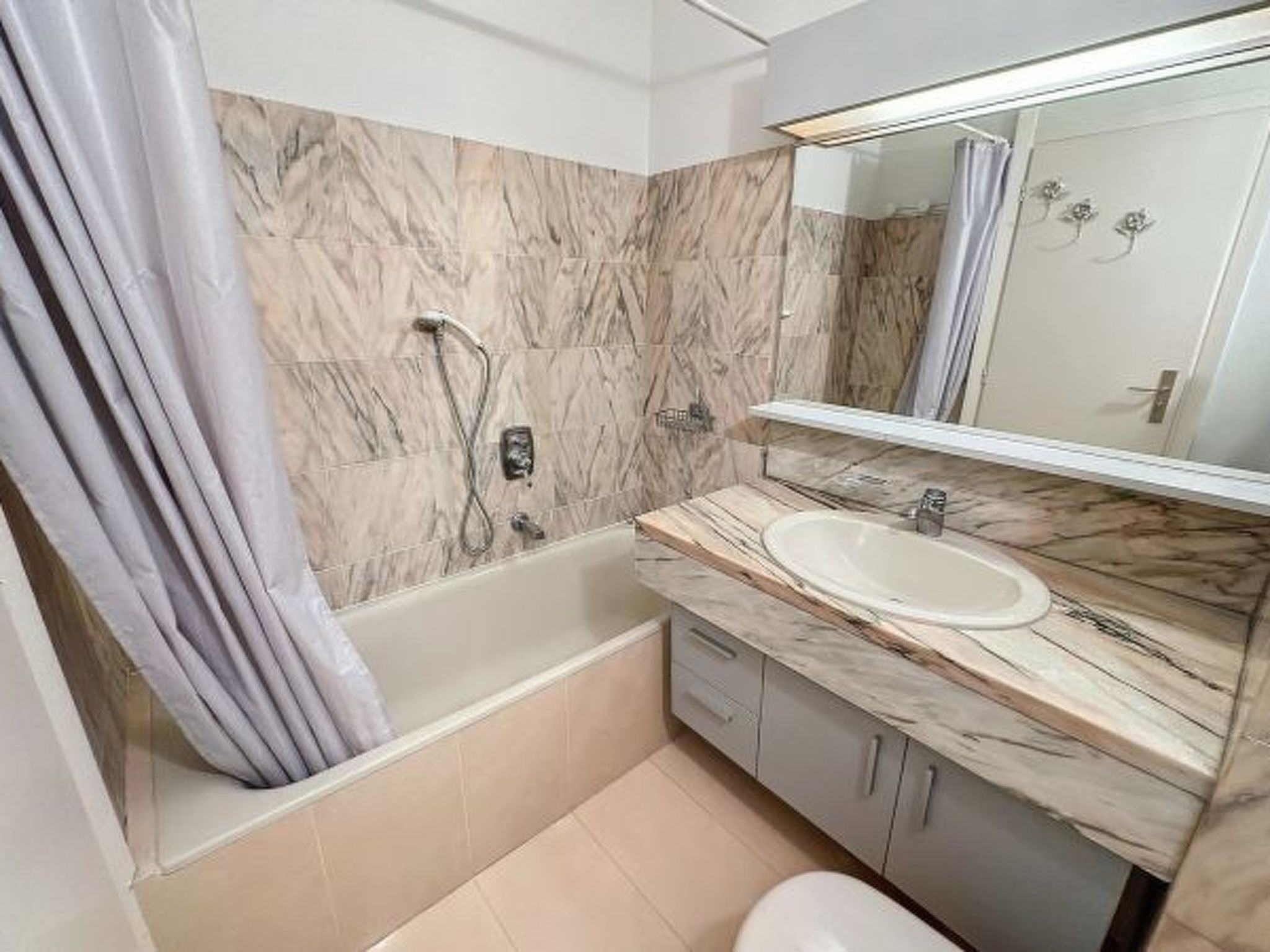 Photo of Luxury 1 bedroom  Jardin Croisette 265