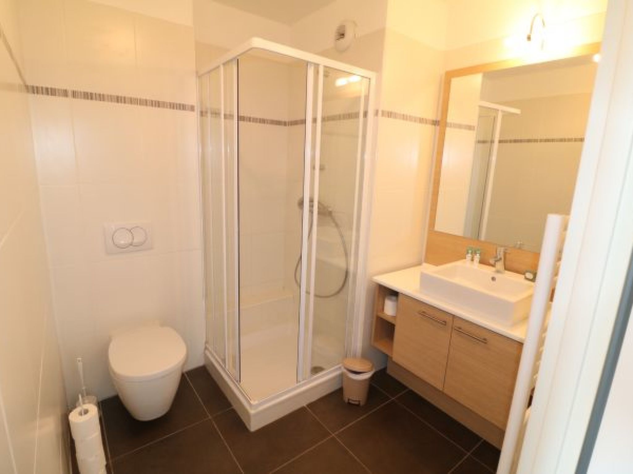 Photo of Modern 3 bedroom Lecerf 5 to  the Croisette 411