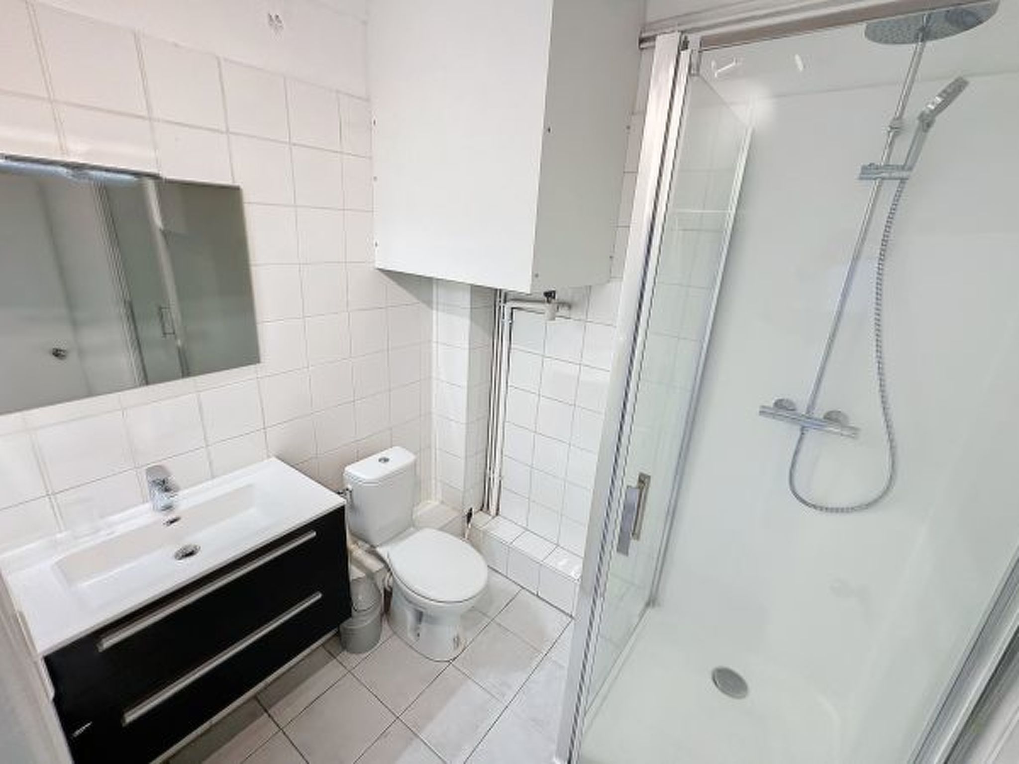 Photo of Central 1 bedroom Riouffe 206 2 mins from Palais