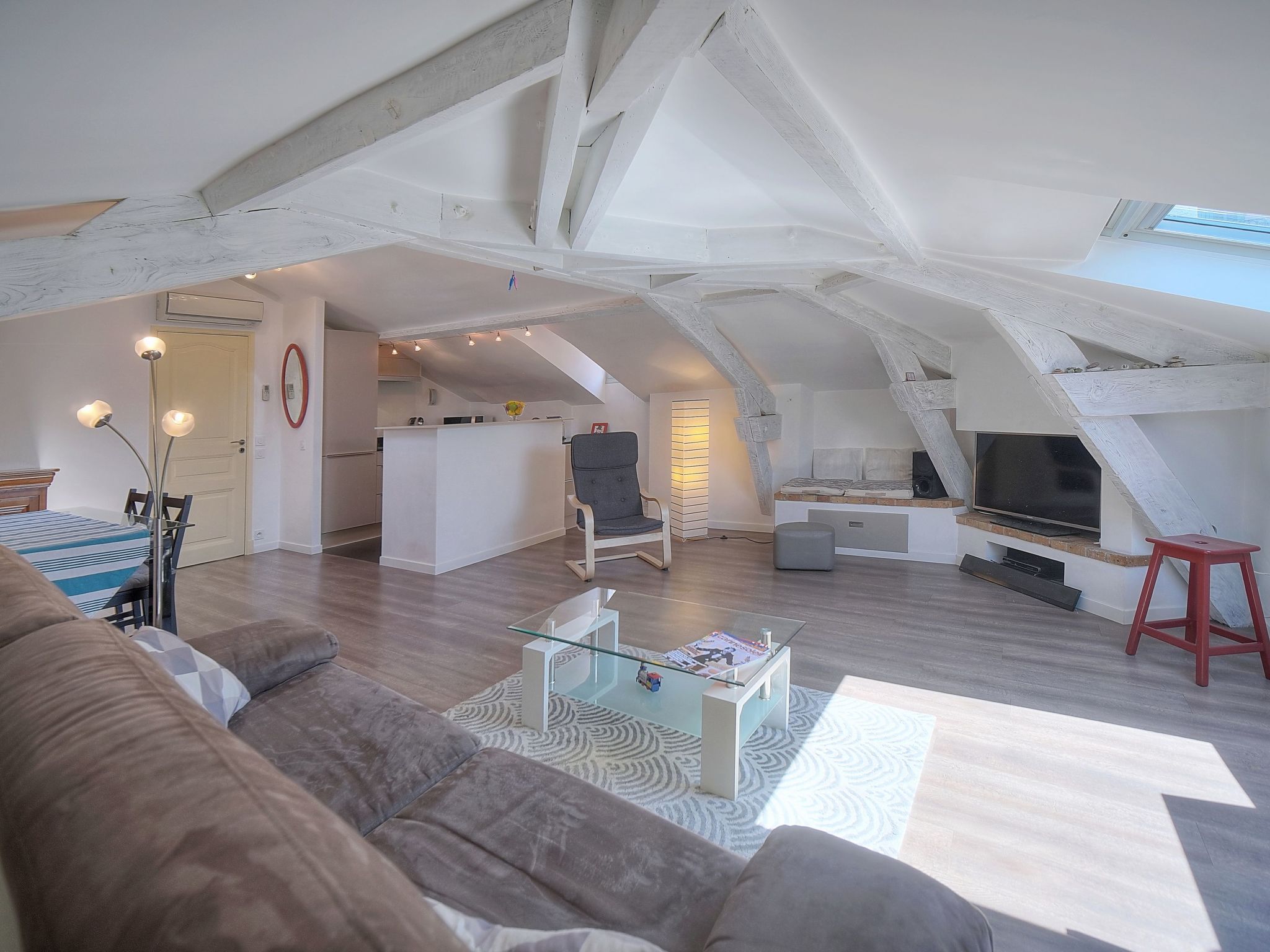 Photo of Loftartige Wohnung in ruhiger Lage in Cannes