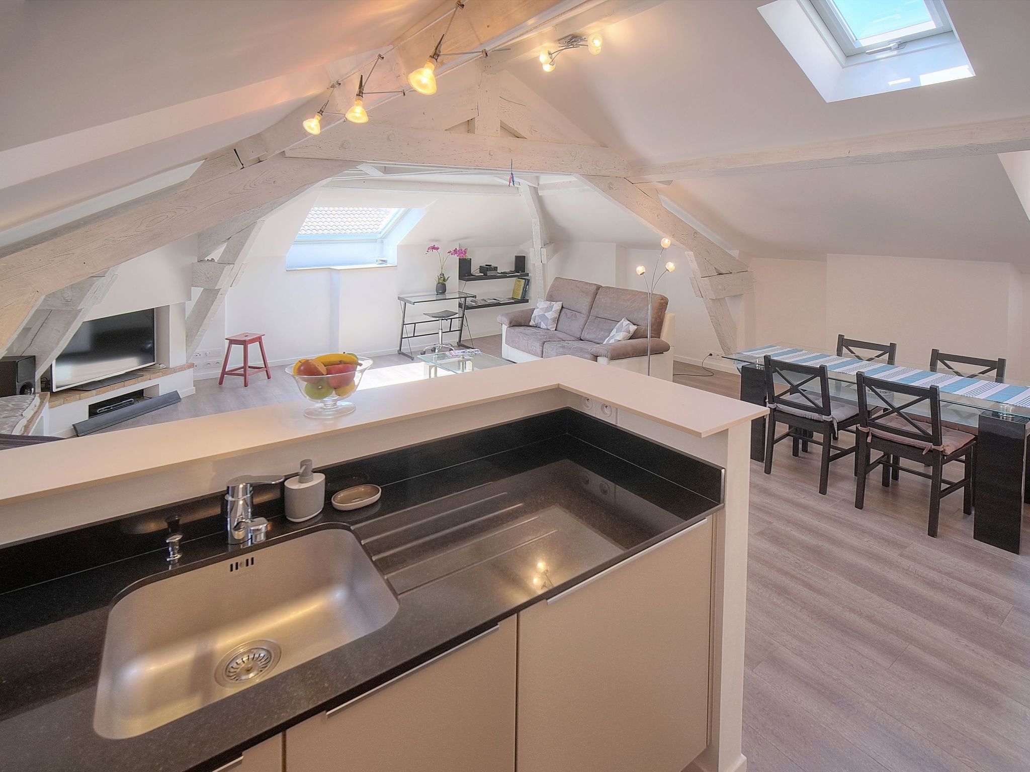 Photo of Loftartige Wohnung in ruhiger Lage in Cannes