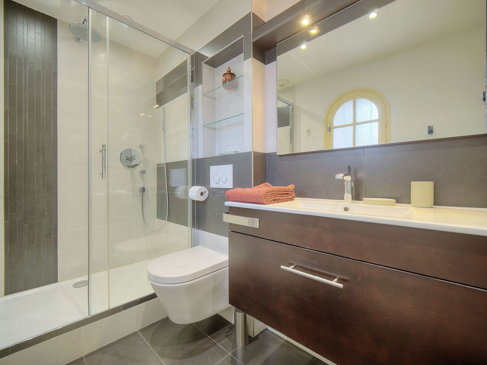 Photo of Loftartige Wohnung in ruhiger Lage in Cannes