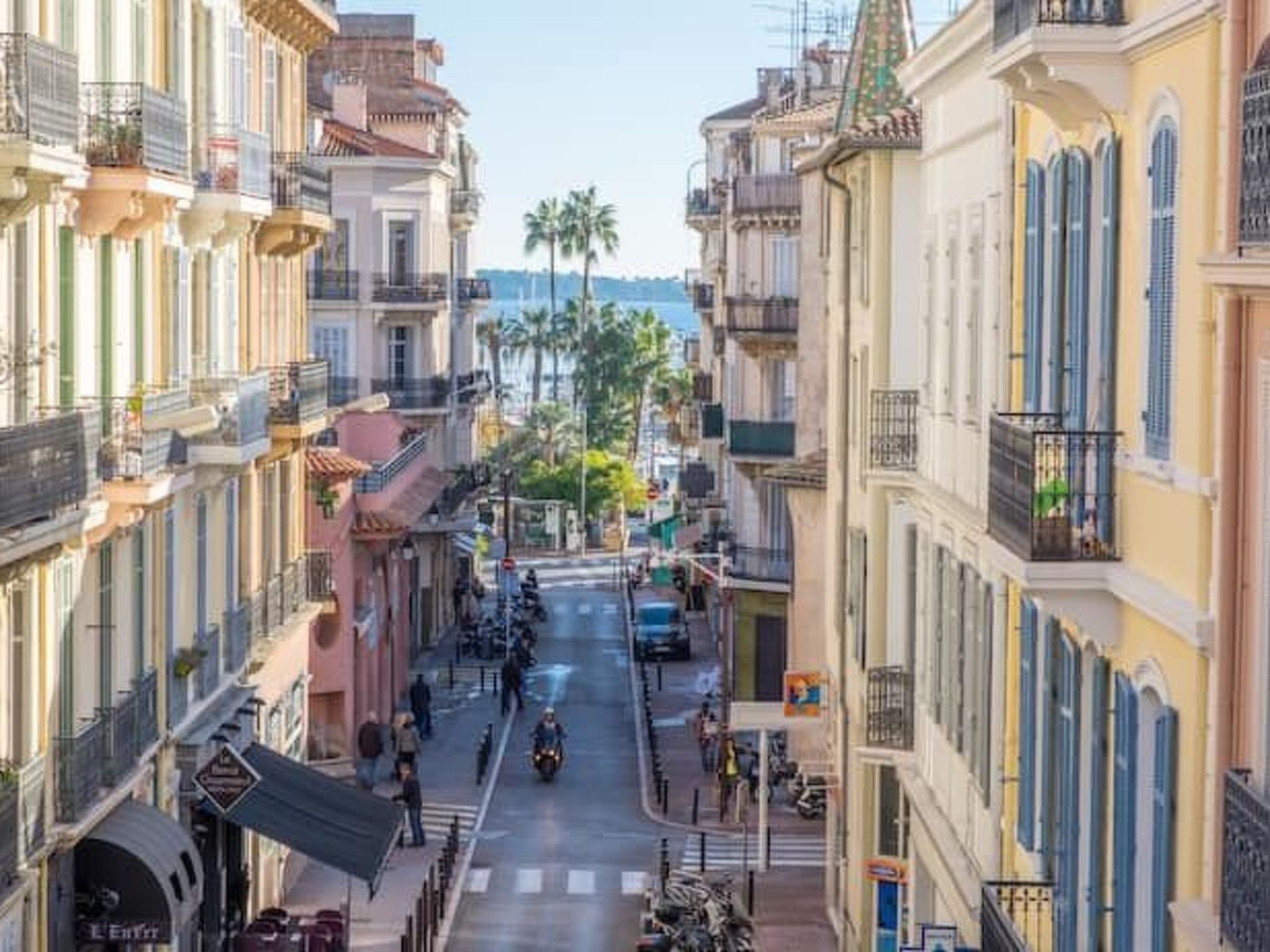 Photo of Loftartige Wohnung in ruhiger Lage in Cannes