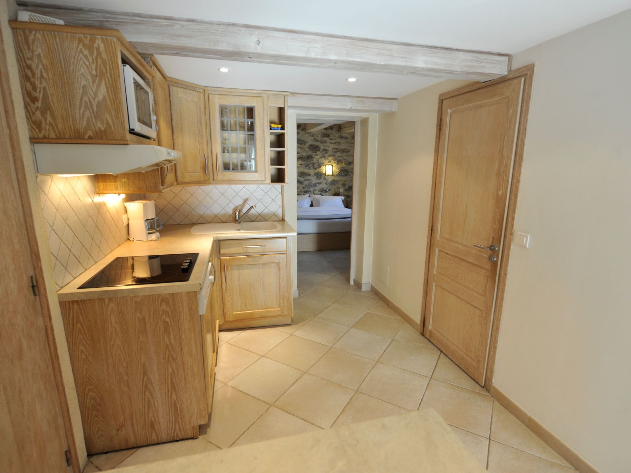 Wohnung 'Eze' mit Privatparkplatz