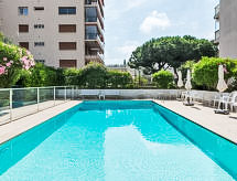 Villa Schneider: Intiem vakantieappartement met zwembad dichtbij zee in Cannes - thumbnail 2