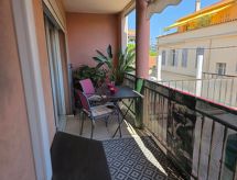 Knusse studio op 1,2 km van het strand in rustig Cannes - thumbnail 5