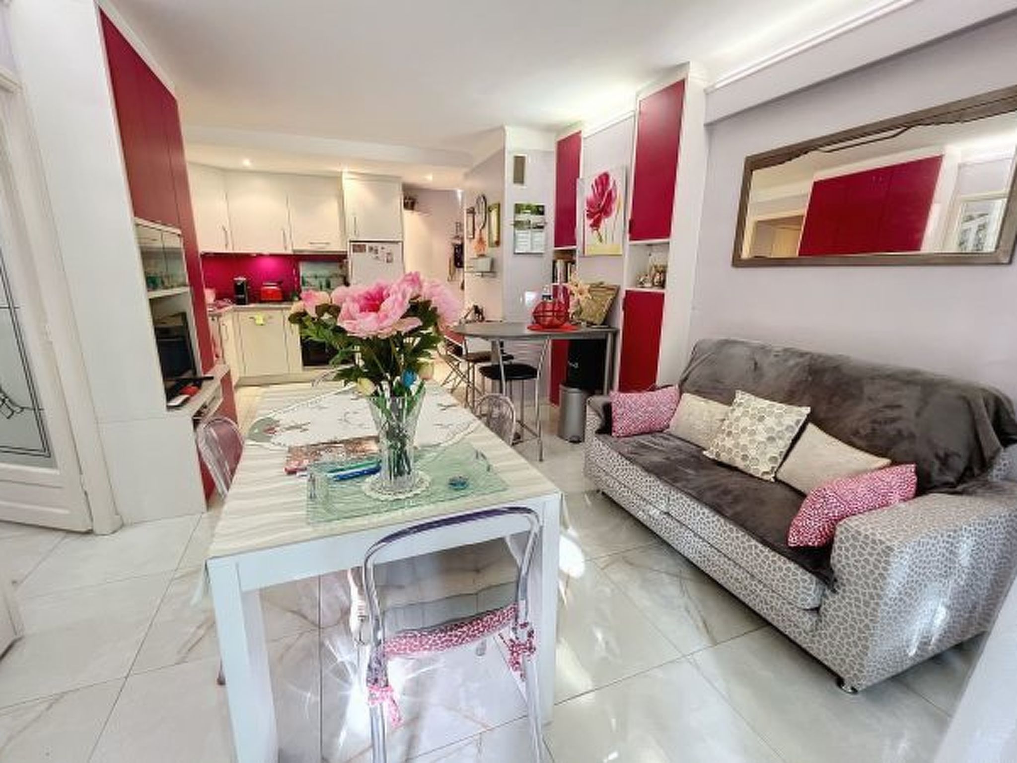 Photo of Cosy 1 bedroom Republique 236