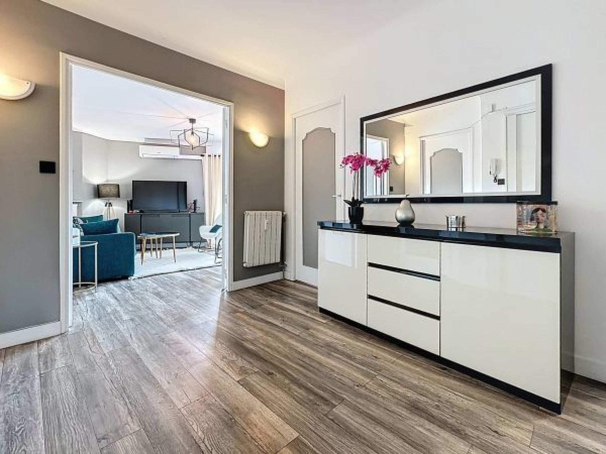 Photo of Beautiful 2 bedroom 2 mins from Croisette 337