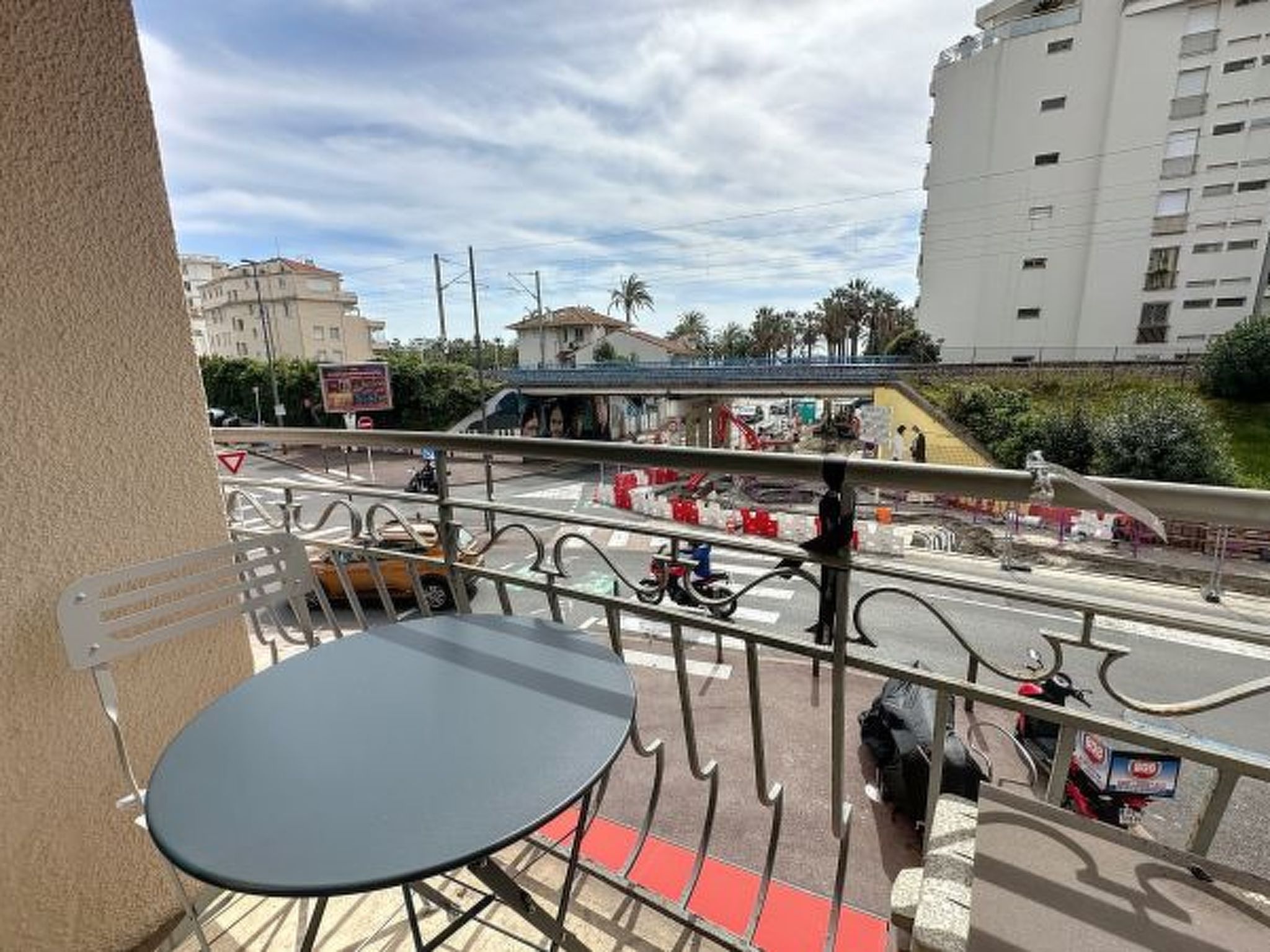 Photo of Beautiful 2 bedroom 2 mins from Croisette 337