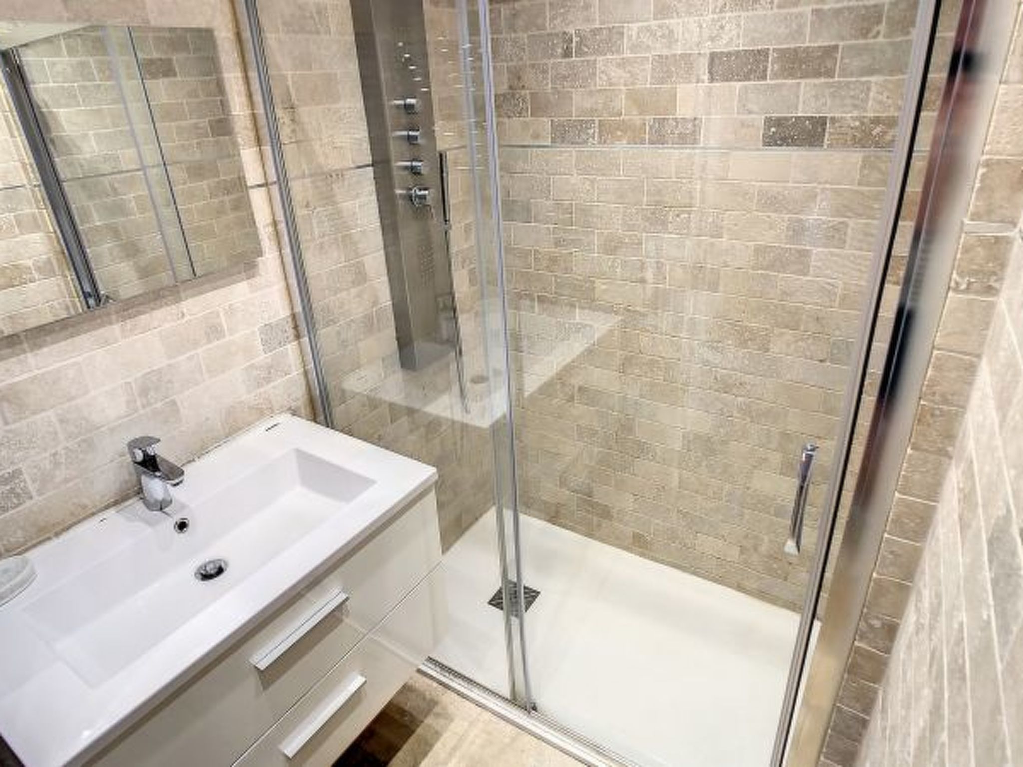 Photo of Central 1 bedroom rue d'Antibes , 202