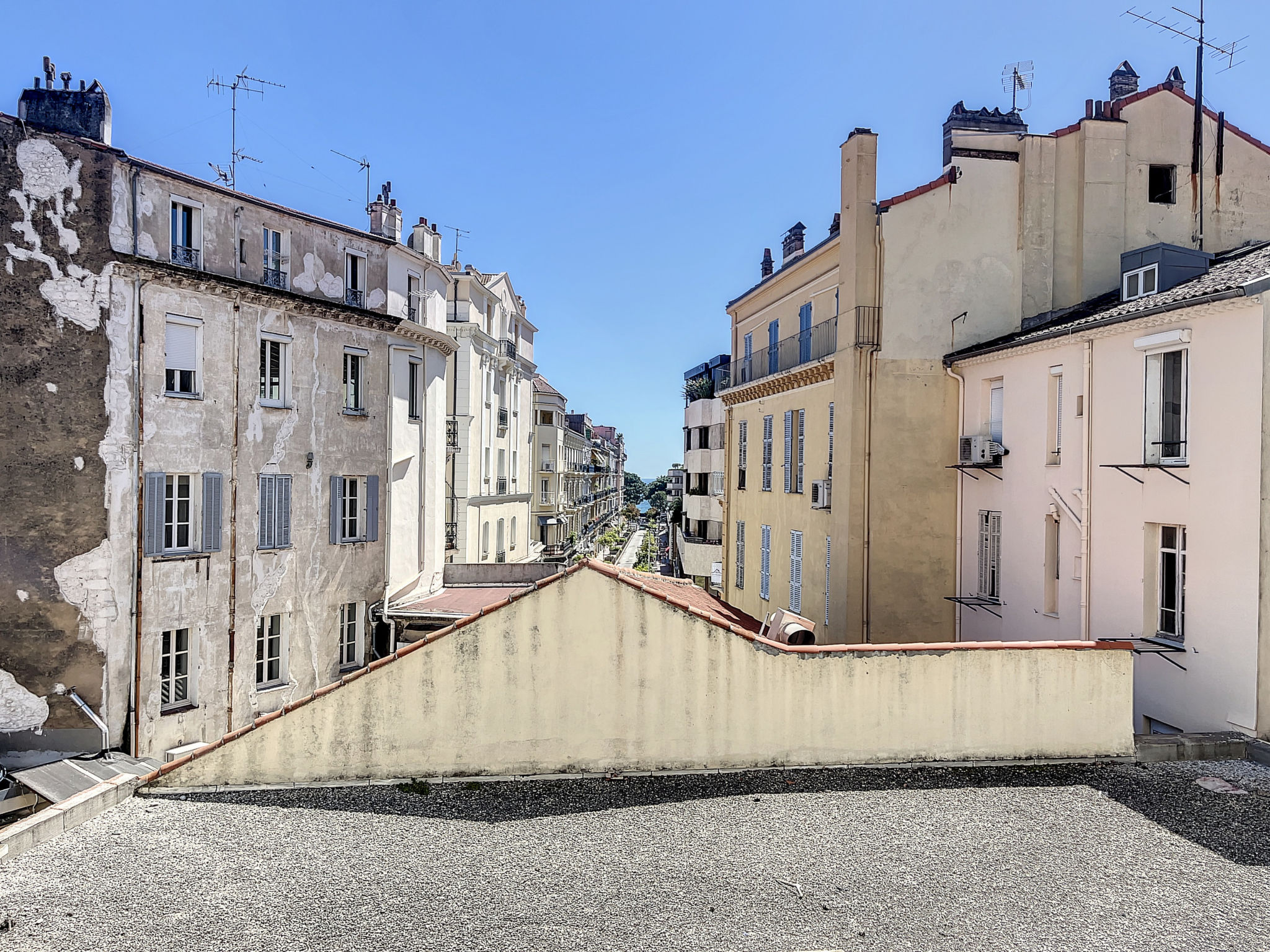 Photo of FR8650.711.1
