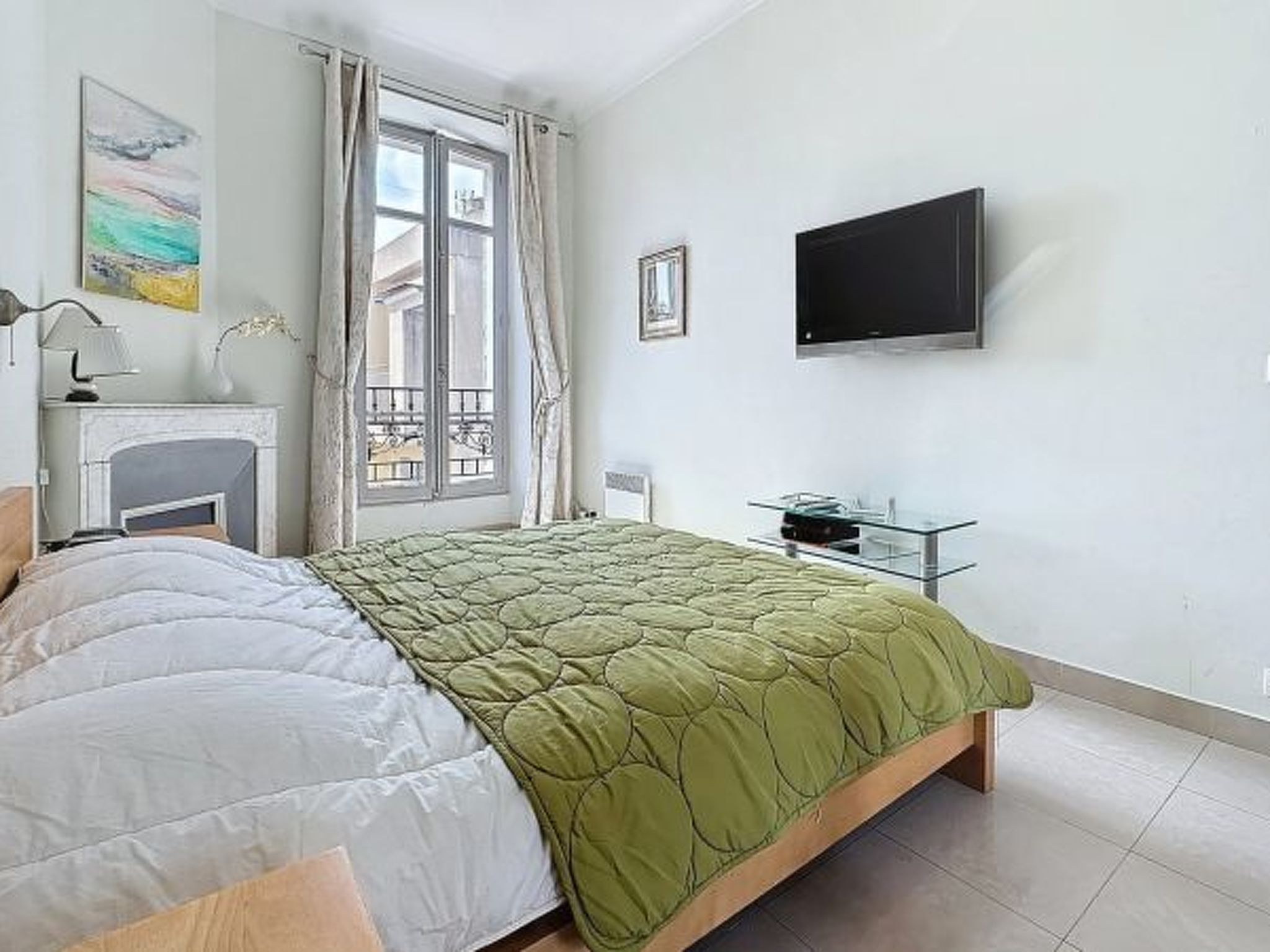 Photo of 2 bedroom Forville 8 mins to the Palais 328