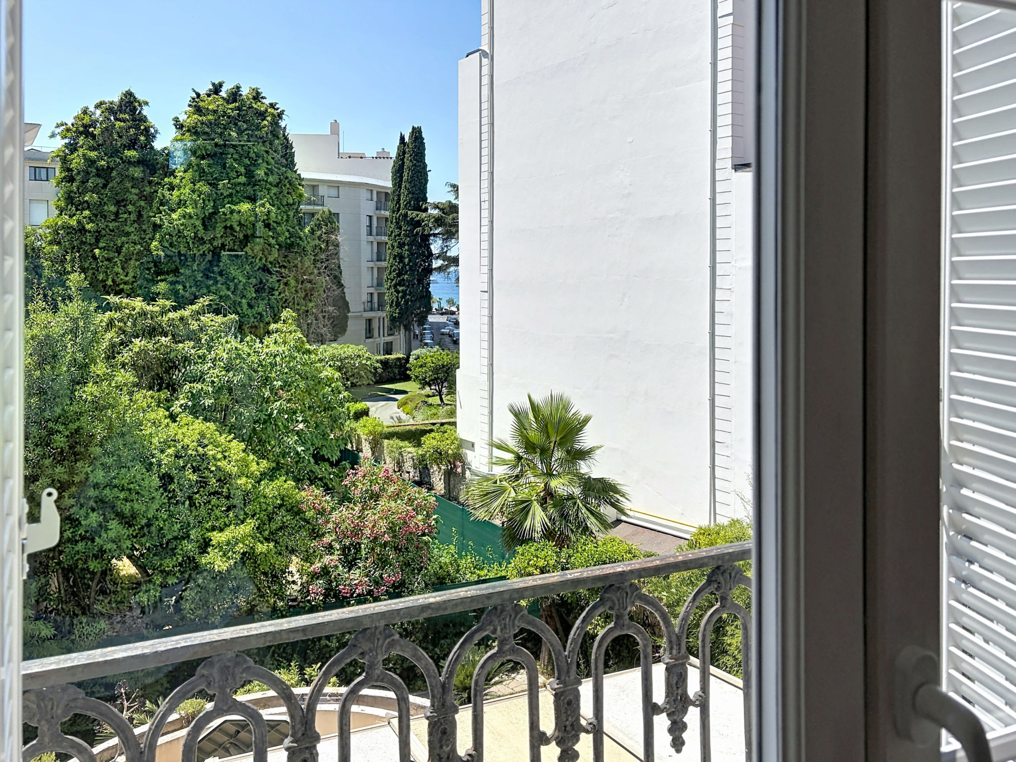Photo of FR8650.718.1