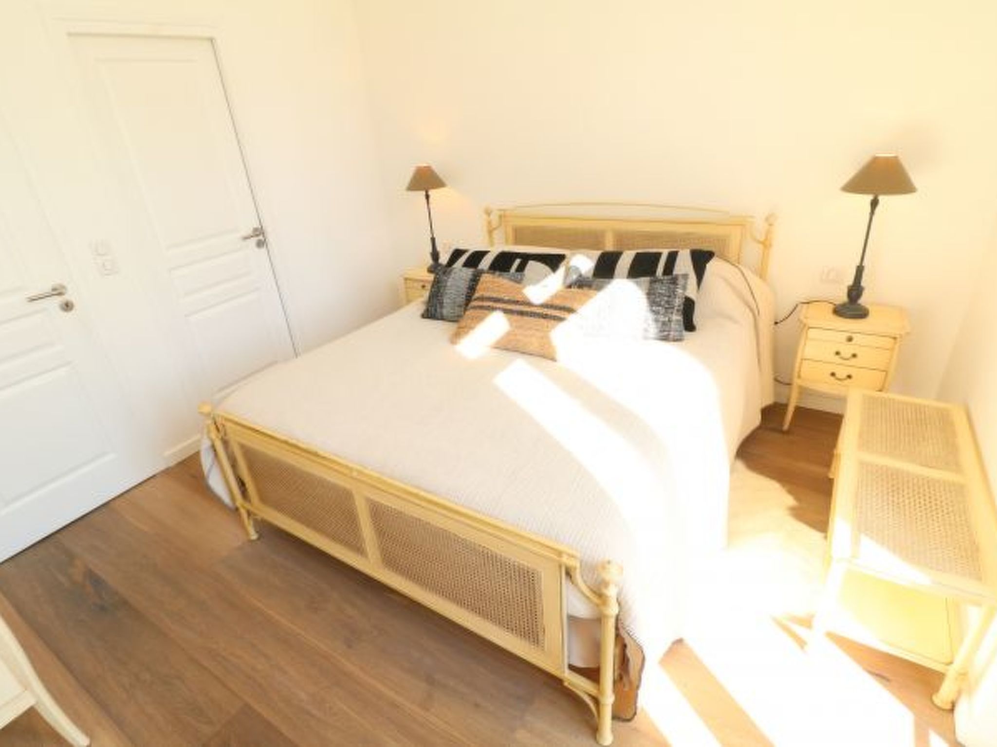 Photo of Beautiful 3 bedroom Carlton Canada 403