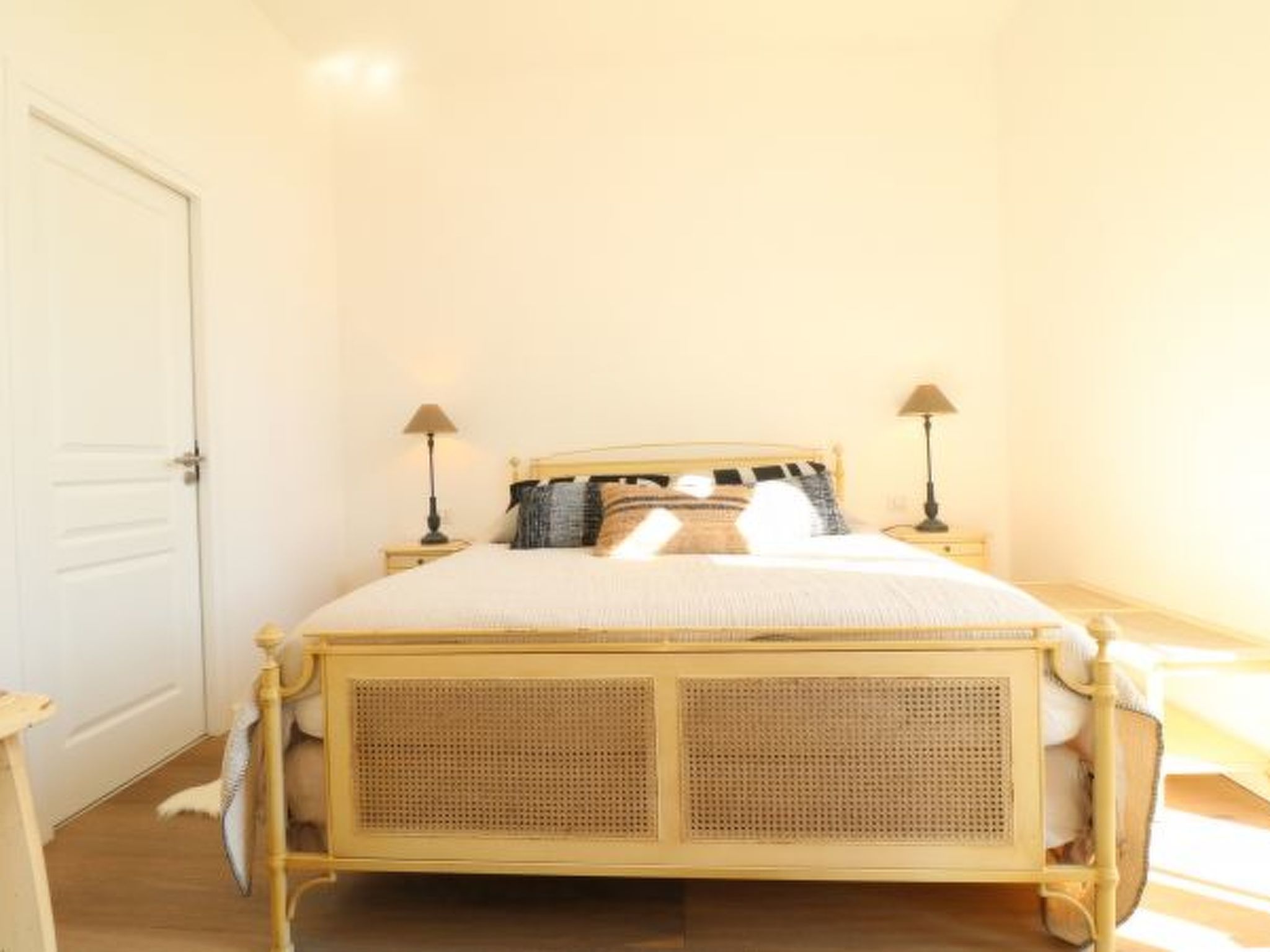 Photo of Beautiful 3 bedroom Carlton Canada 403