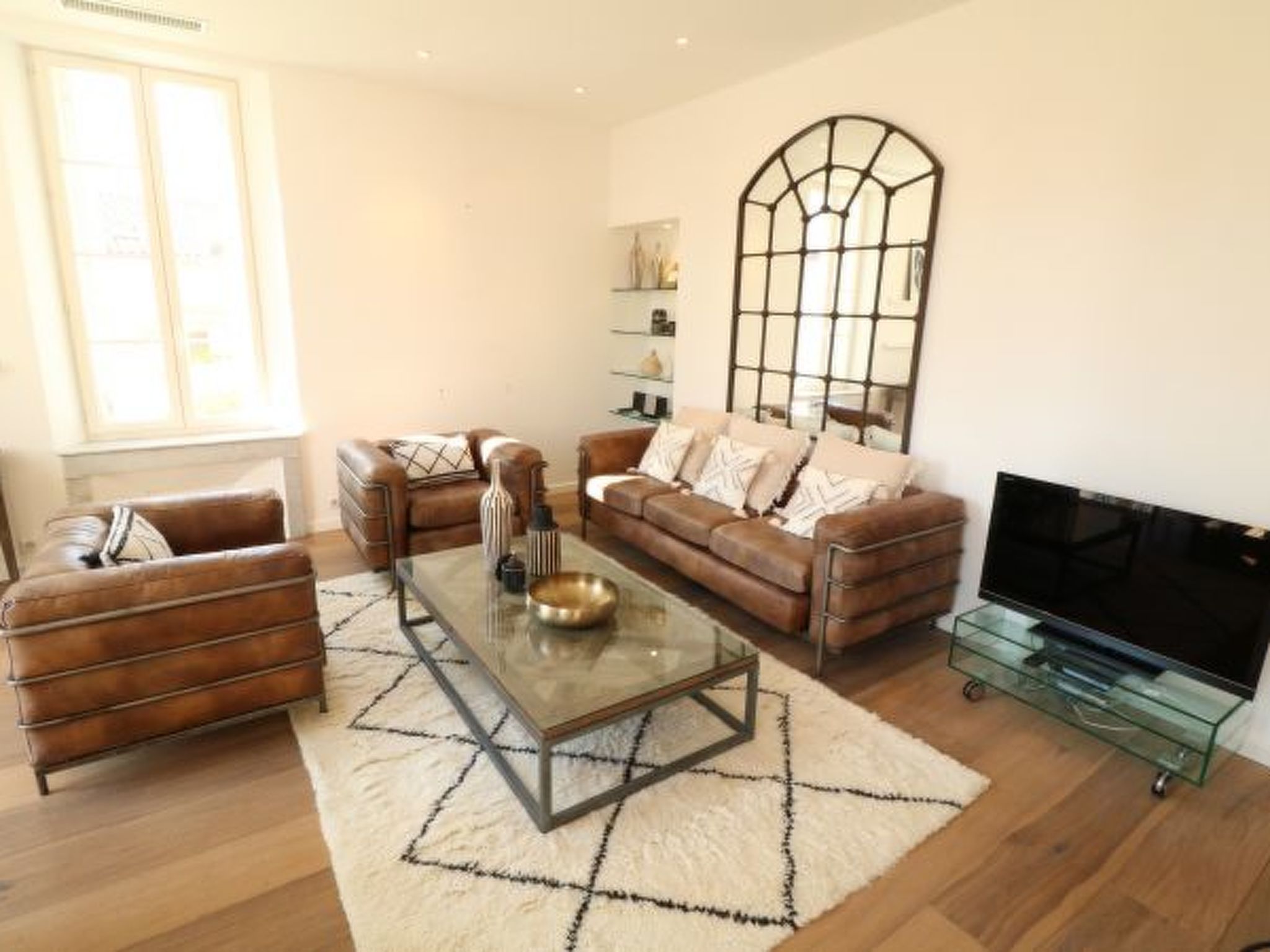 Photo of Beautiful 3 bedroom Carlton Canada 403