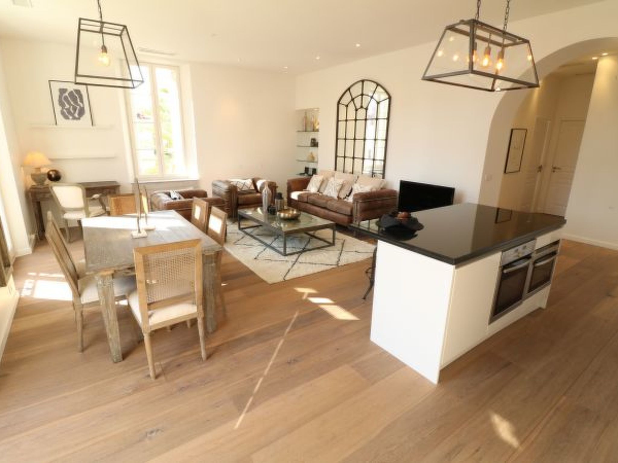 Photo of Beautiful 3 bedroom Carlton Canada 403