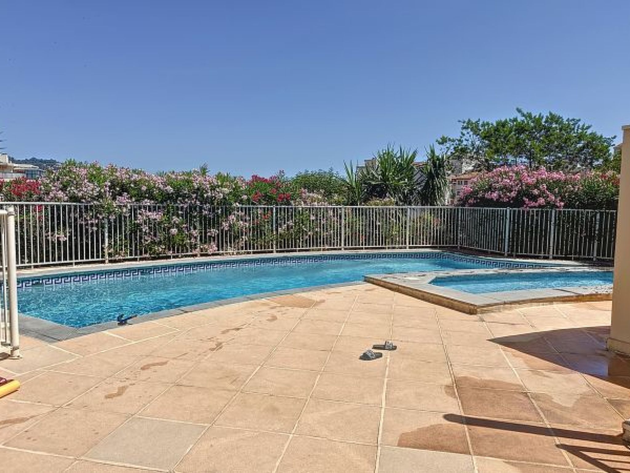 Photo of 2 bedroom 2 bathrooms with pool 339