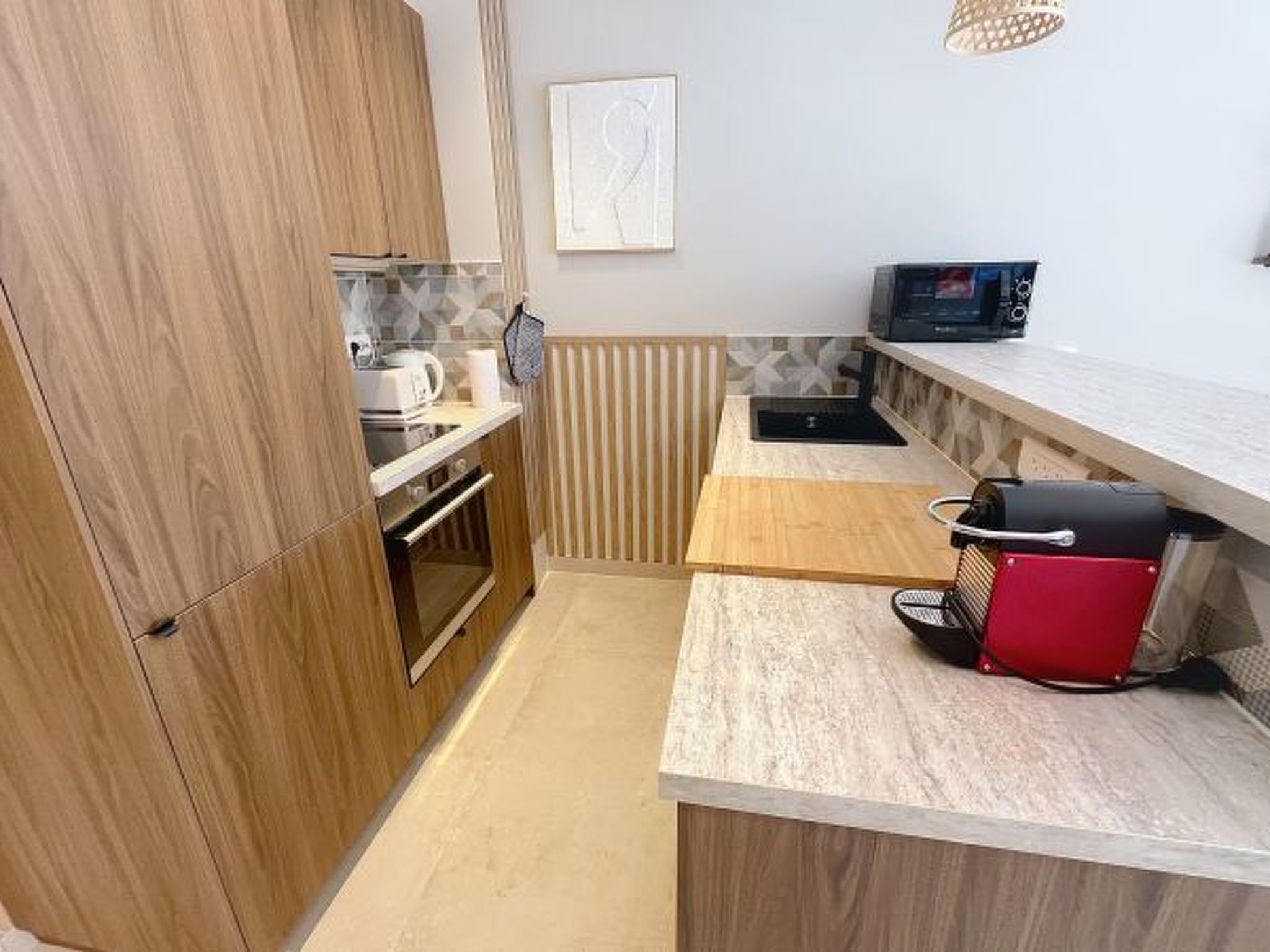 Photo of Lovely 1 bedroom Pasteur  246