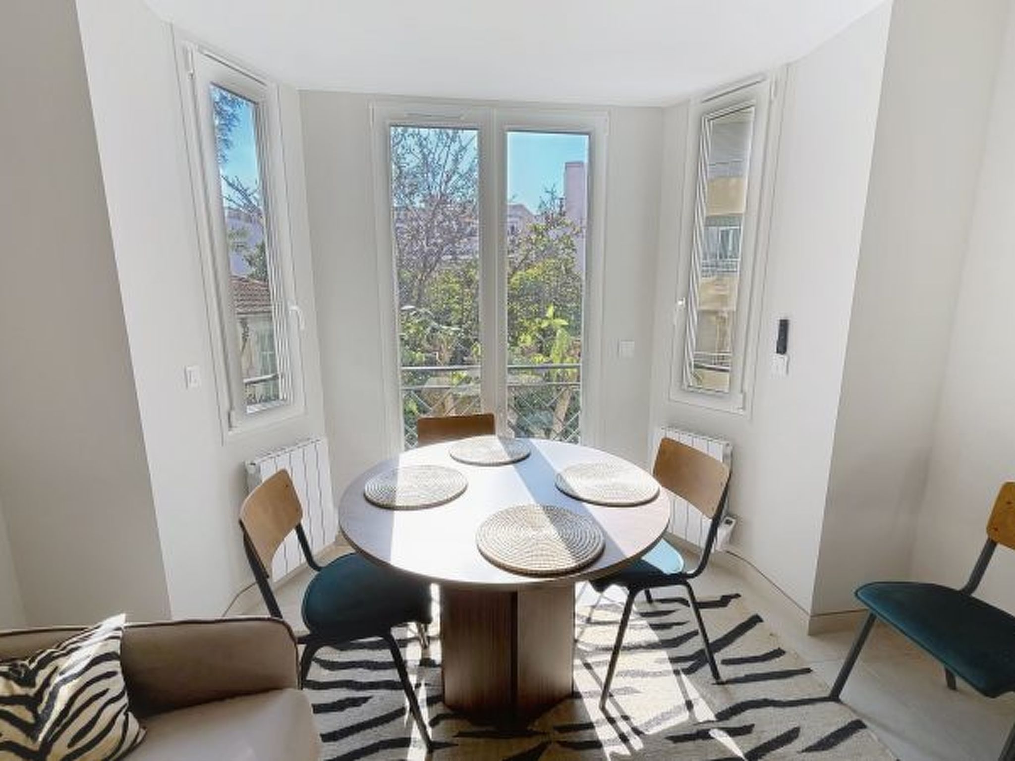 Photo of Lovely 1 bedroom Pasteur  246