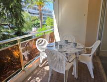 Knus appartement in Cannes, 100 meter van het zandstrand - thumbnail 3