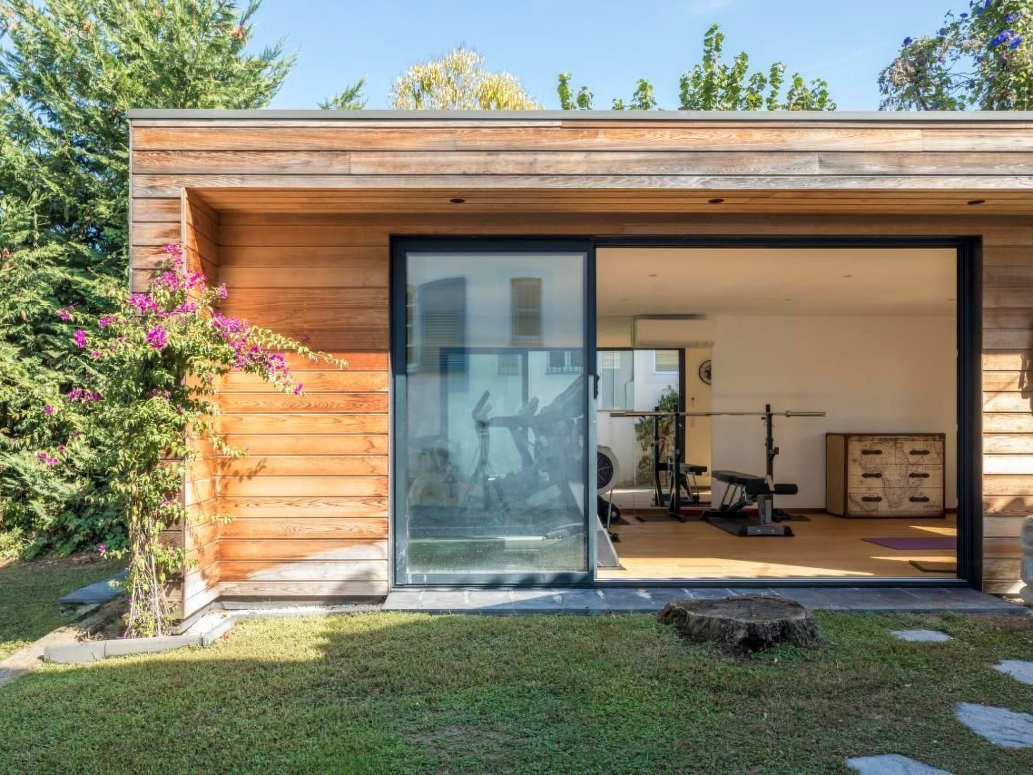 Villa mit privatem Pool und Fitnessraum-Inside