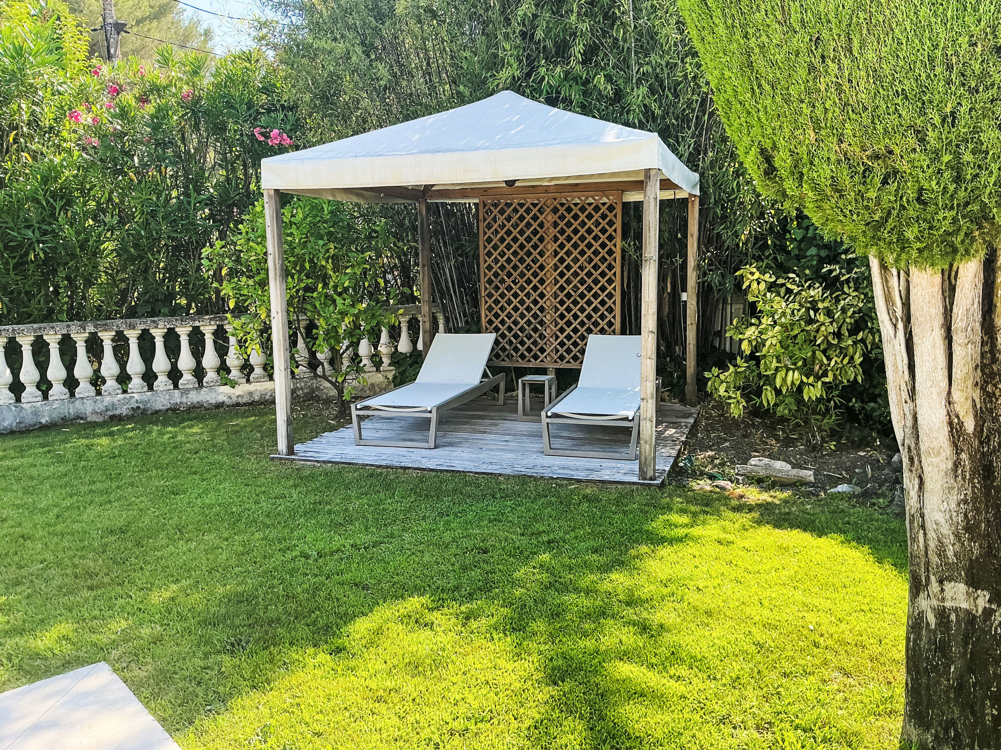 Villa mit privatem Pool und Fitnessraum