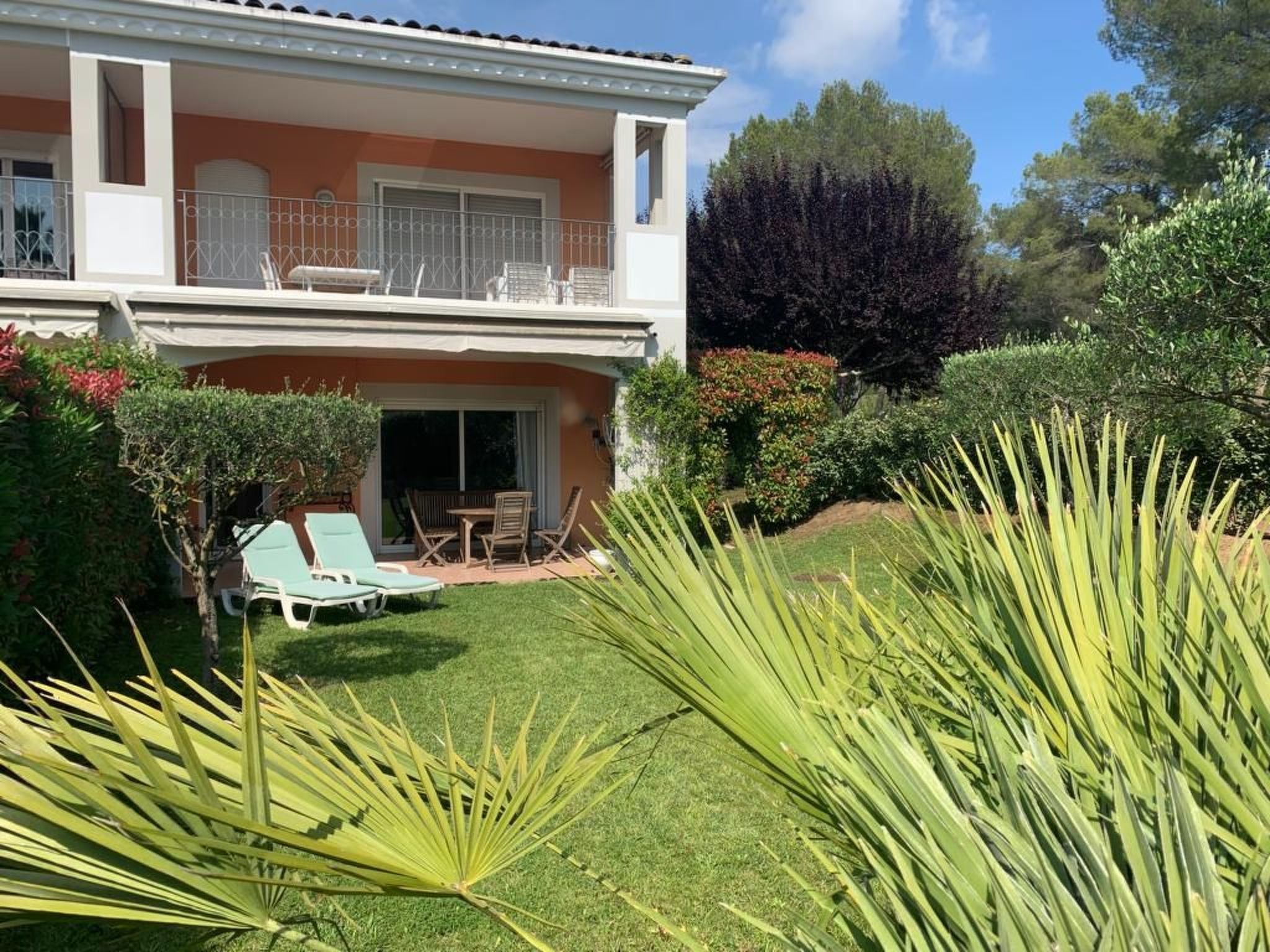 Moderne Wohnung in Mougins mit eigenem Garten-Binnen