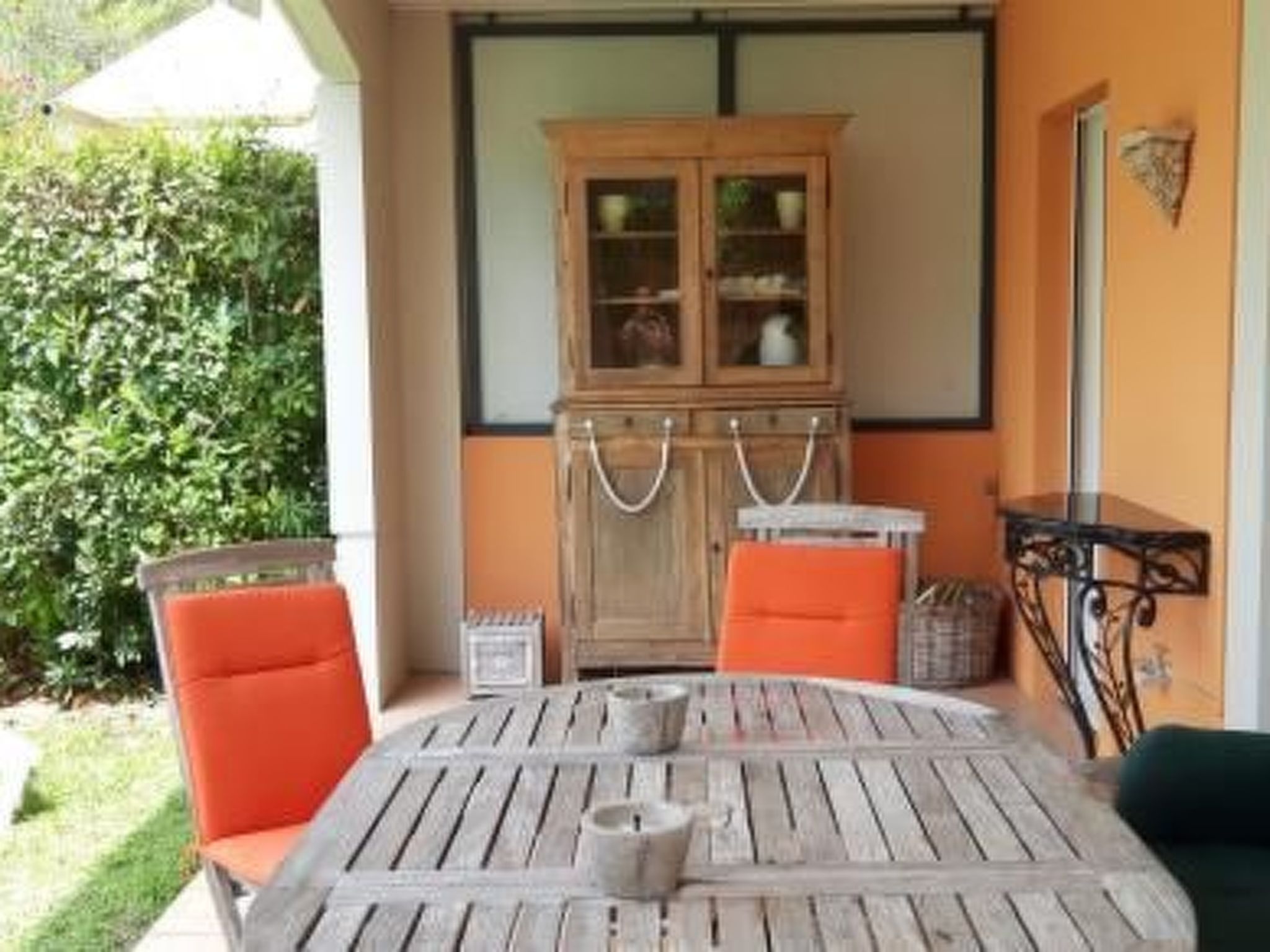 Moderne Wohnung in Mougins mit eigenem Garten-Binnen
