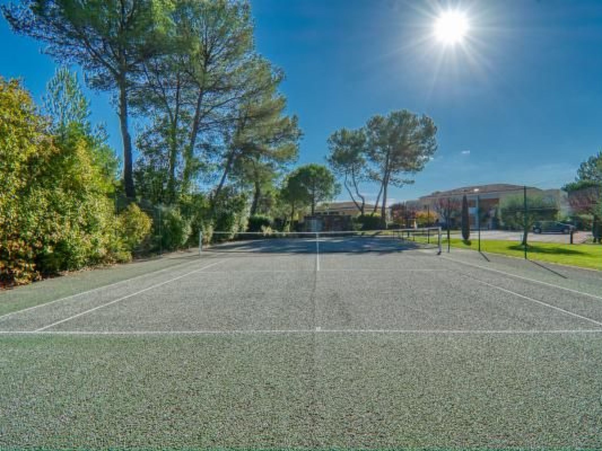 Moderne Wohnung in Mougins mit eigenem Garten-Binnen