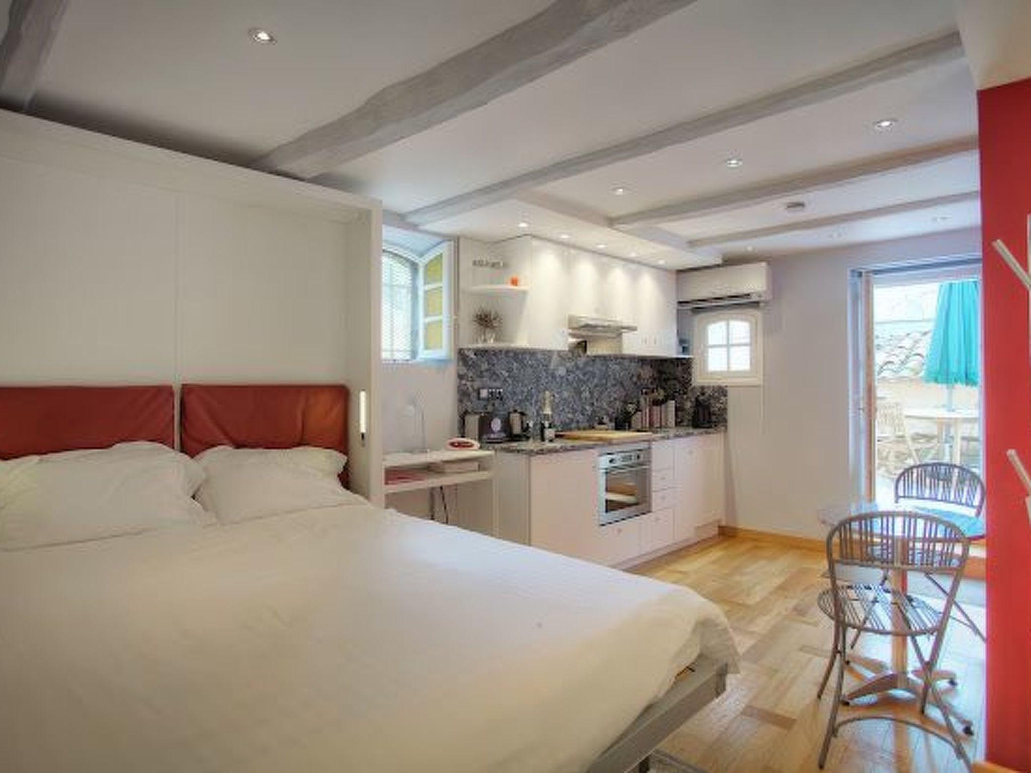 SCHÖNES STUDIO MIT GARTEN FÜR 2 IM DORF-Image-tags.info