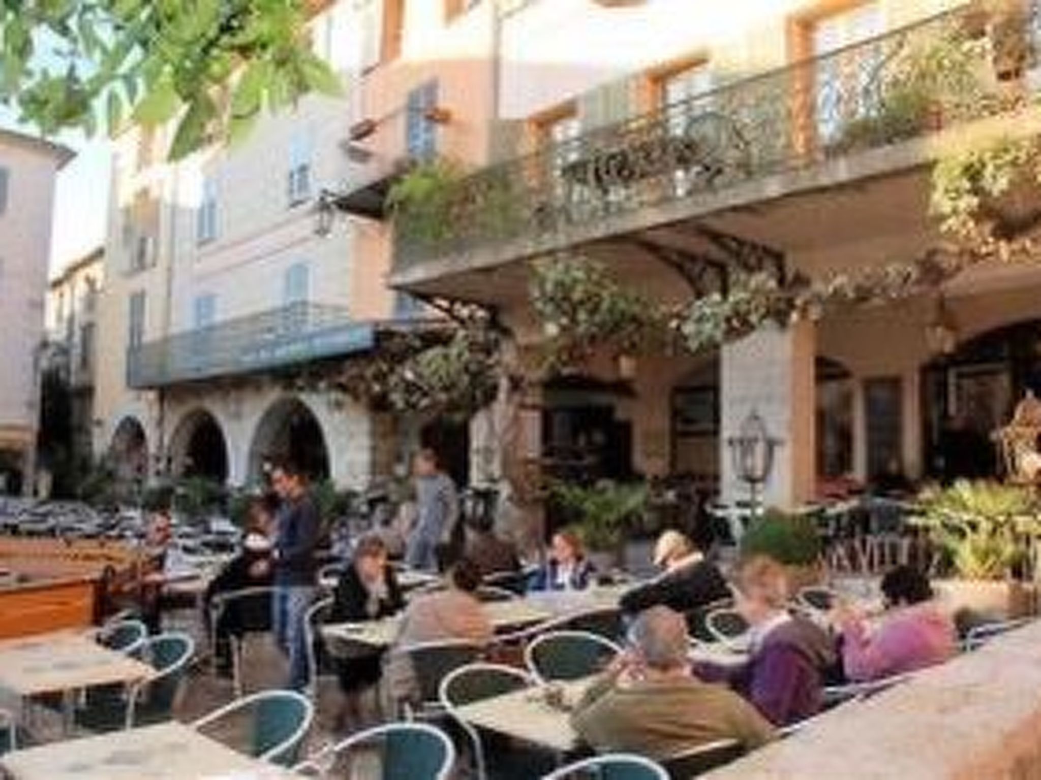 SCHÖNES STUDIO MIT GARTEN FÜR 2 IM DORF-Image-tags.info