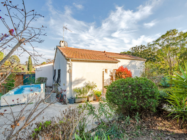 Search and Stay destination Mouans-Sartoux, Provence-Alpes-Côte d'Azur - France from AU$ 224. Liou Miou Souleou