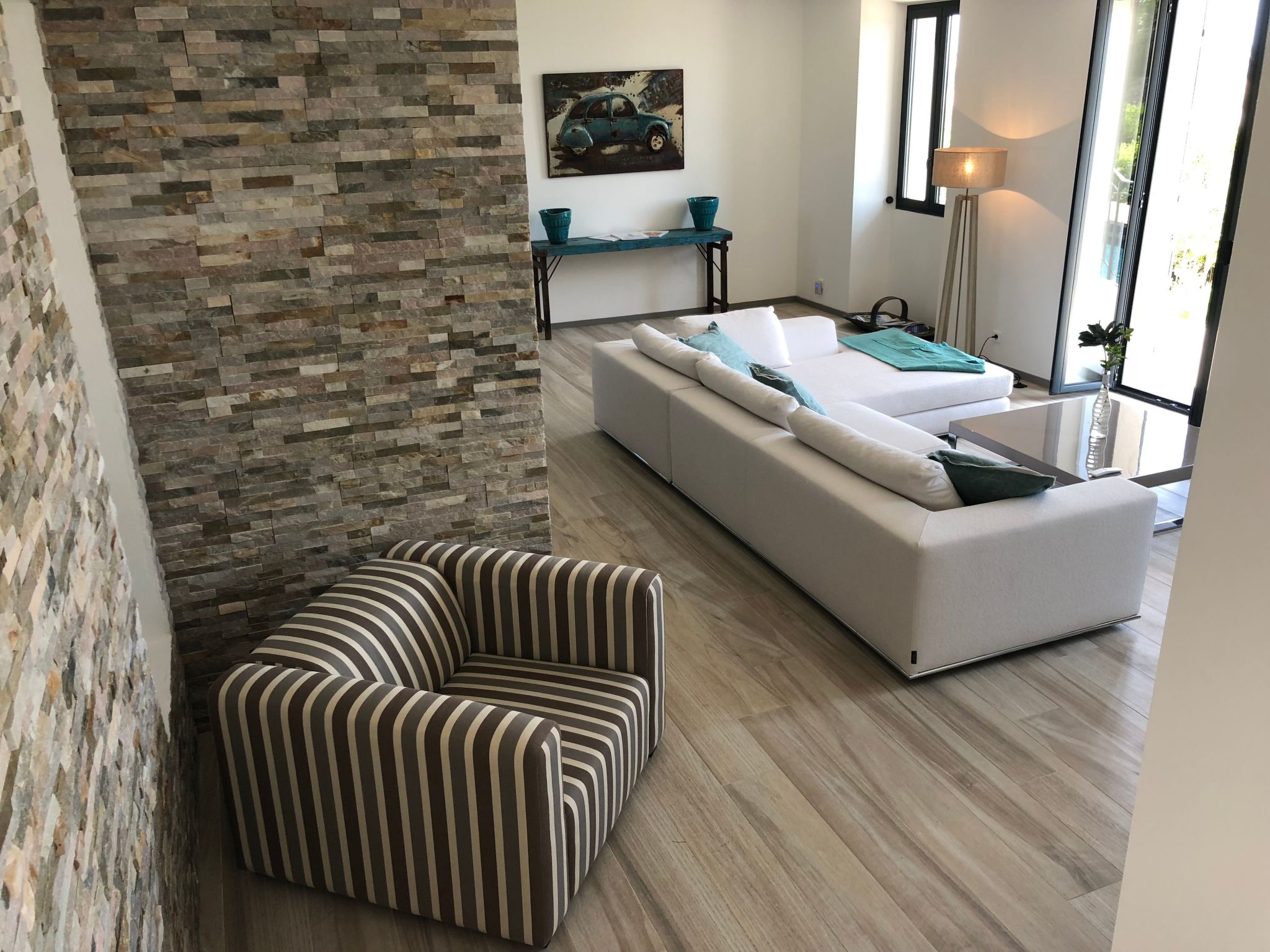 Ferienvilla mit Blick auf das Wasser-Inside