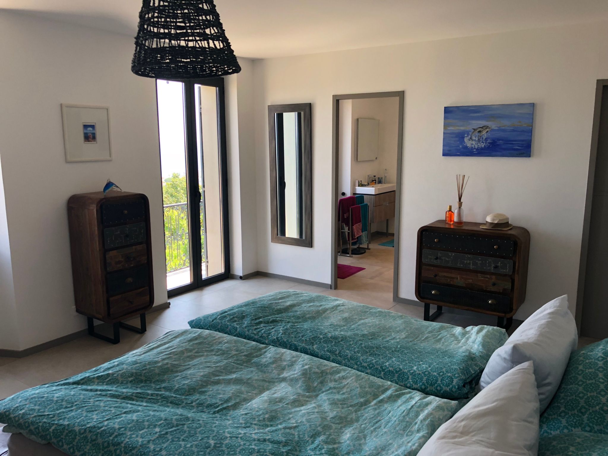 Ferienvilla mit Blick auf das Wasser-Inside