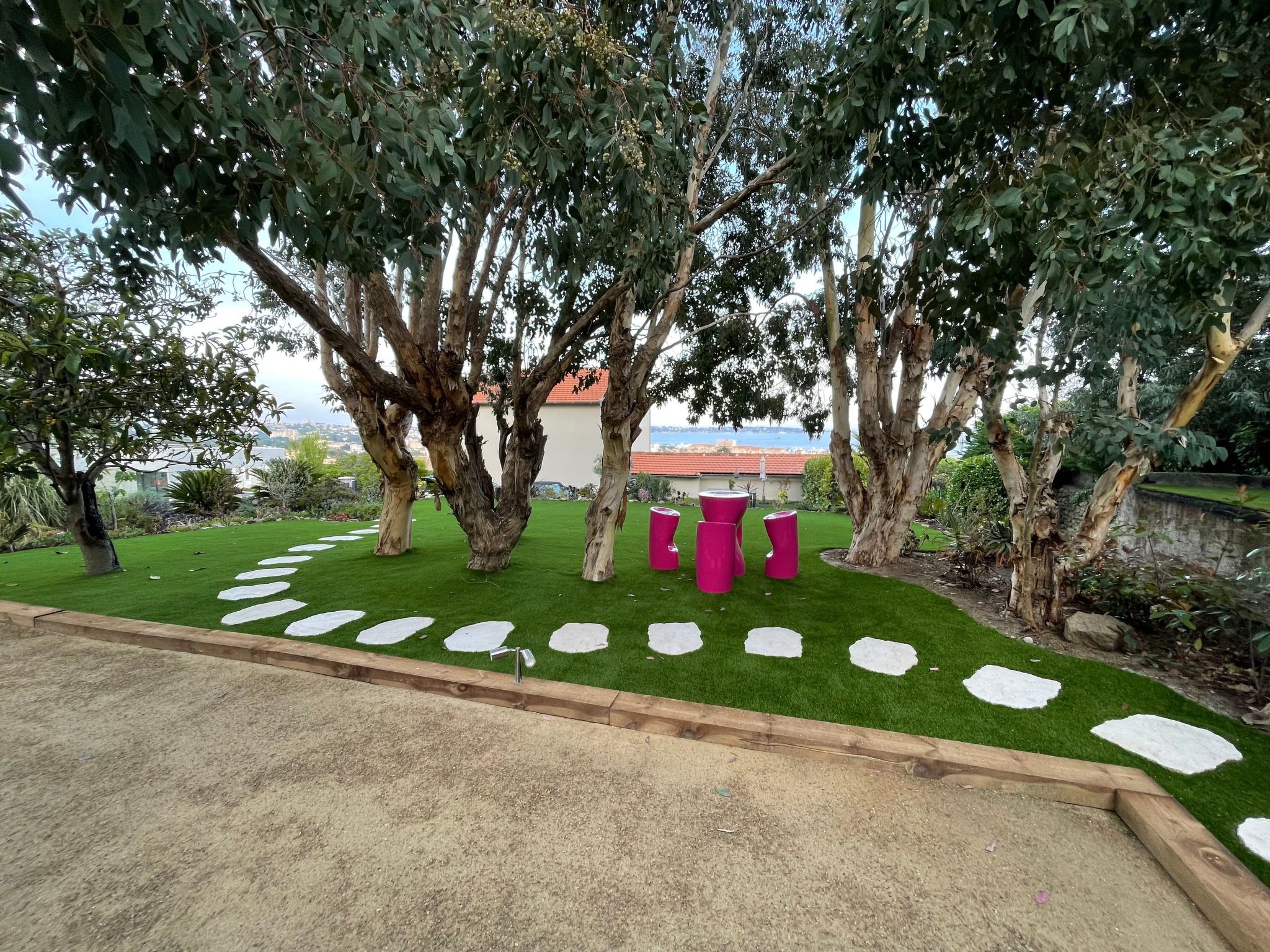 Ferienvilla mit Blick auf das Wasser-Inside