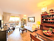 Rustiek appartement Les Eucalyptus nabij strand Juan les Pins - thumbnail 3