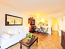 Rustiek appartement Les Eucalyptus nabij strand Juan les Pins - thumbnail 5