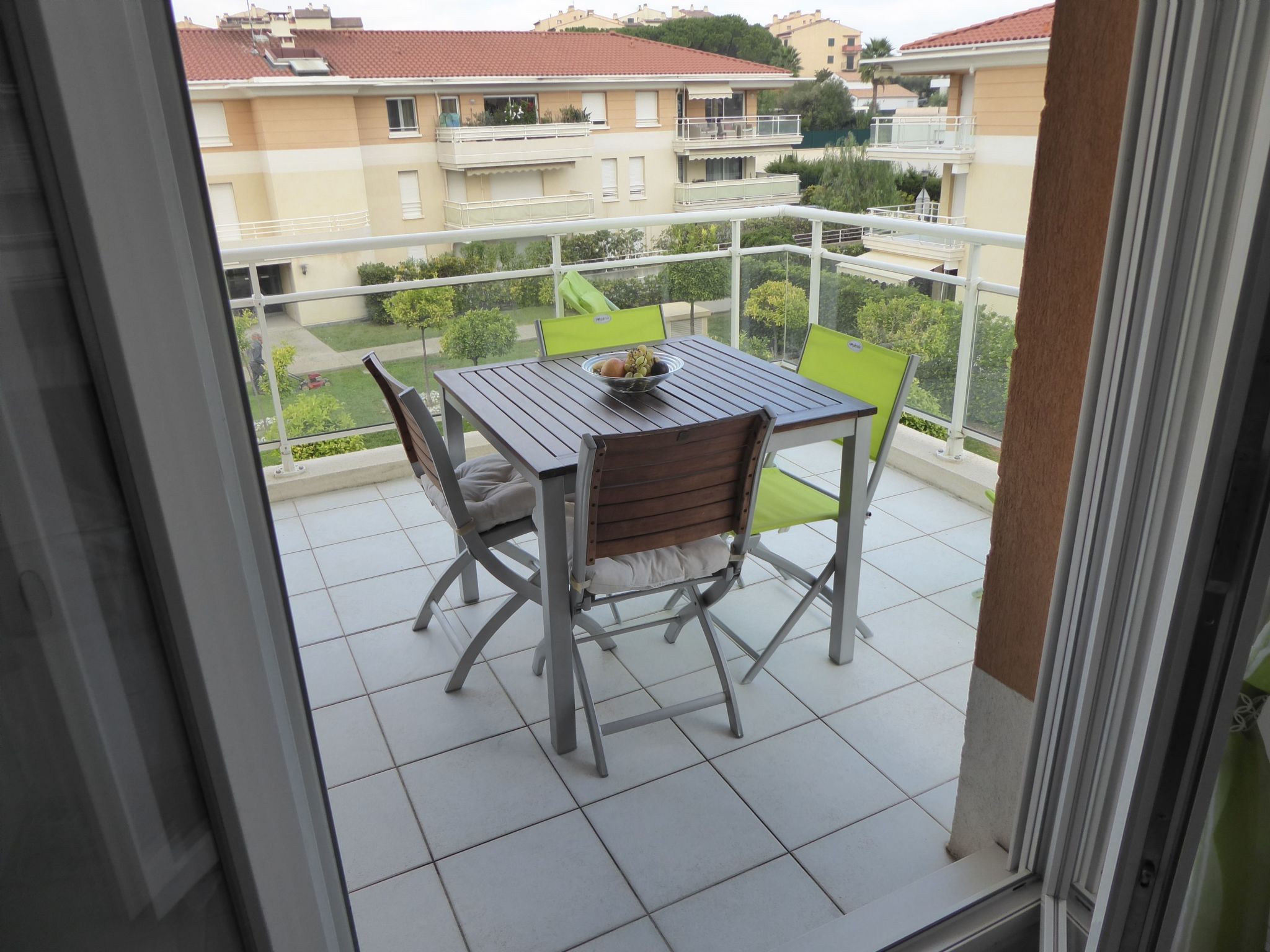 Die Gärten von Antibes-Inside