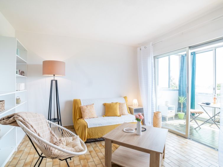 Search and Stay destination Villeneuve-Loubet, Provence-Alpes-Côte d'Azur - France from AU$ 156. LE BAHIA