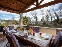 Apartment le flora