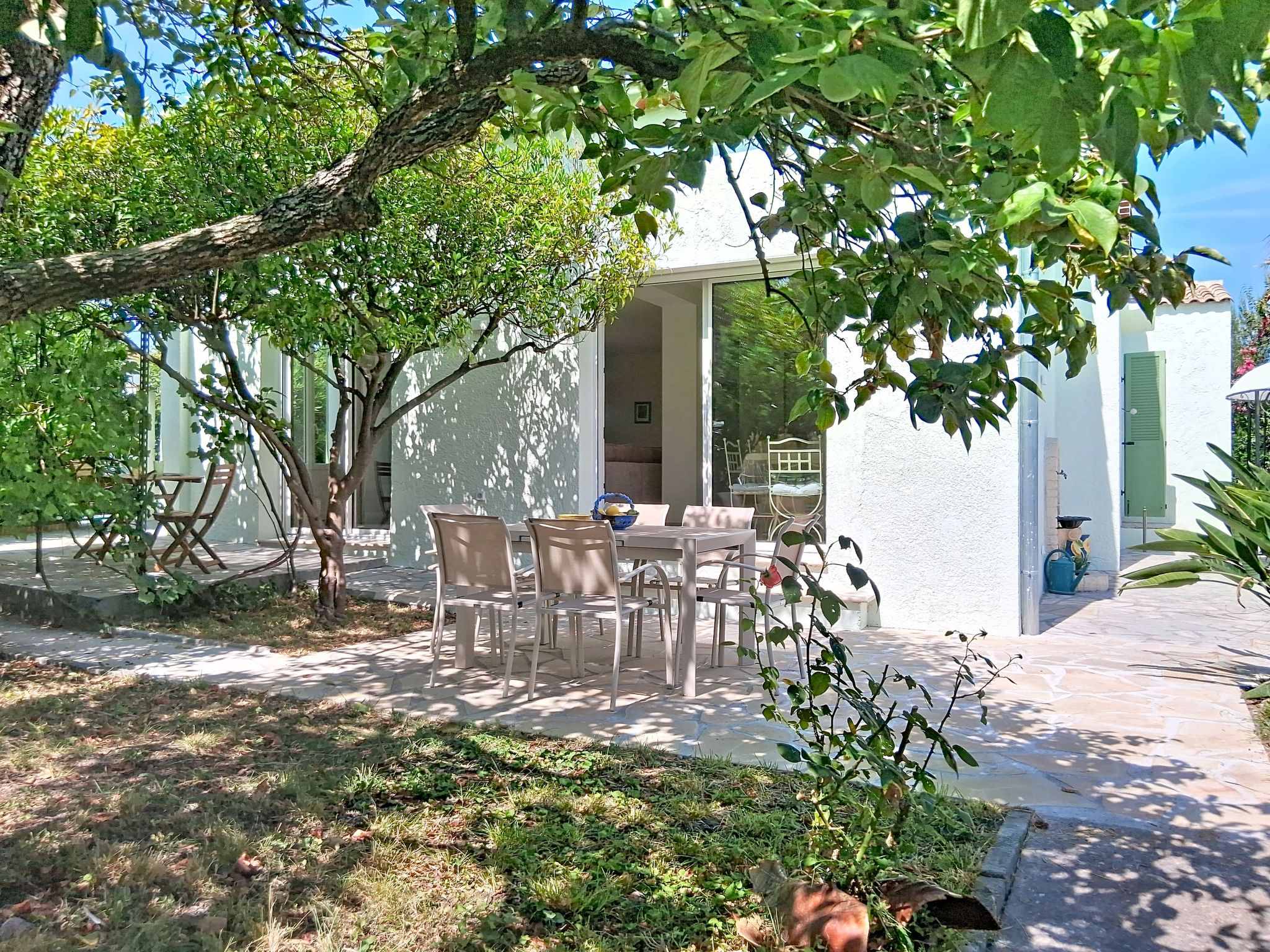 Villa l'Orangeraie - Draußen