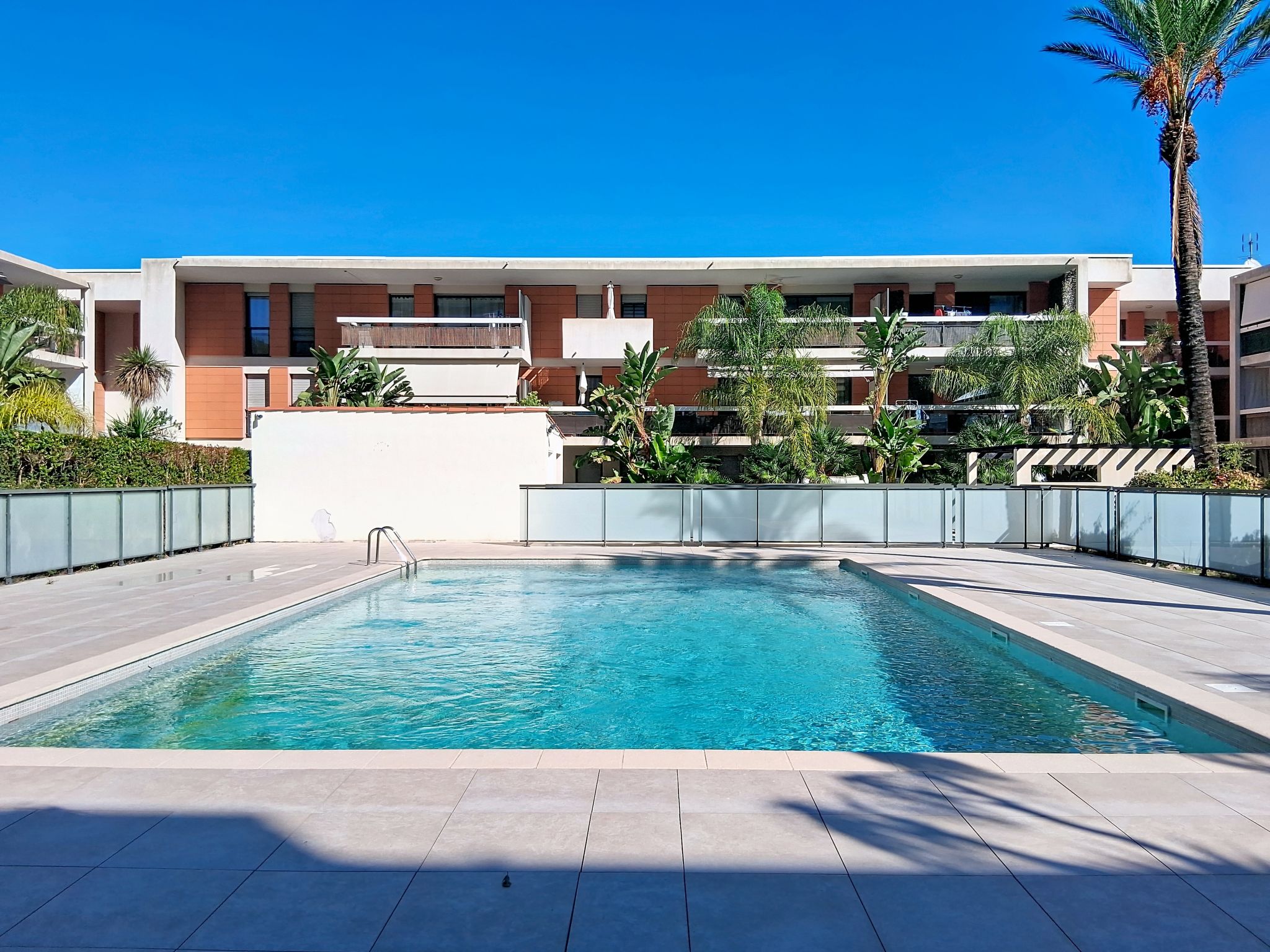 Appartement Le Royal Cap – Piscine extérieure, photo 17 sur 22