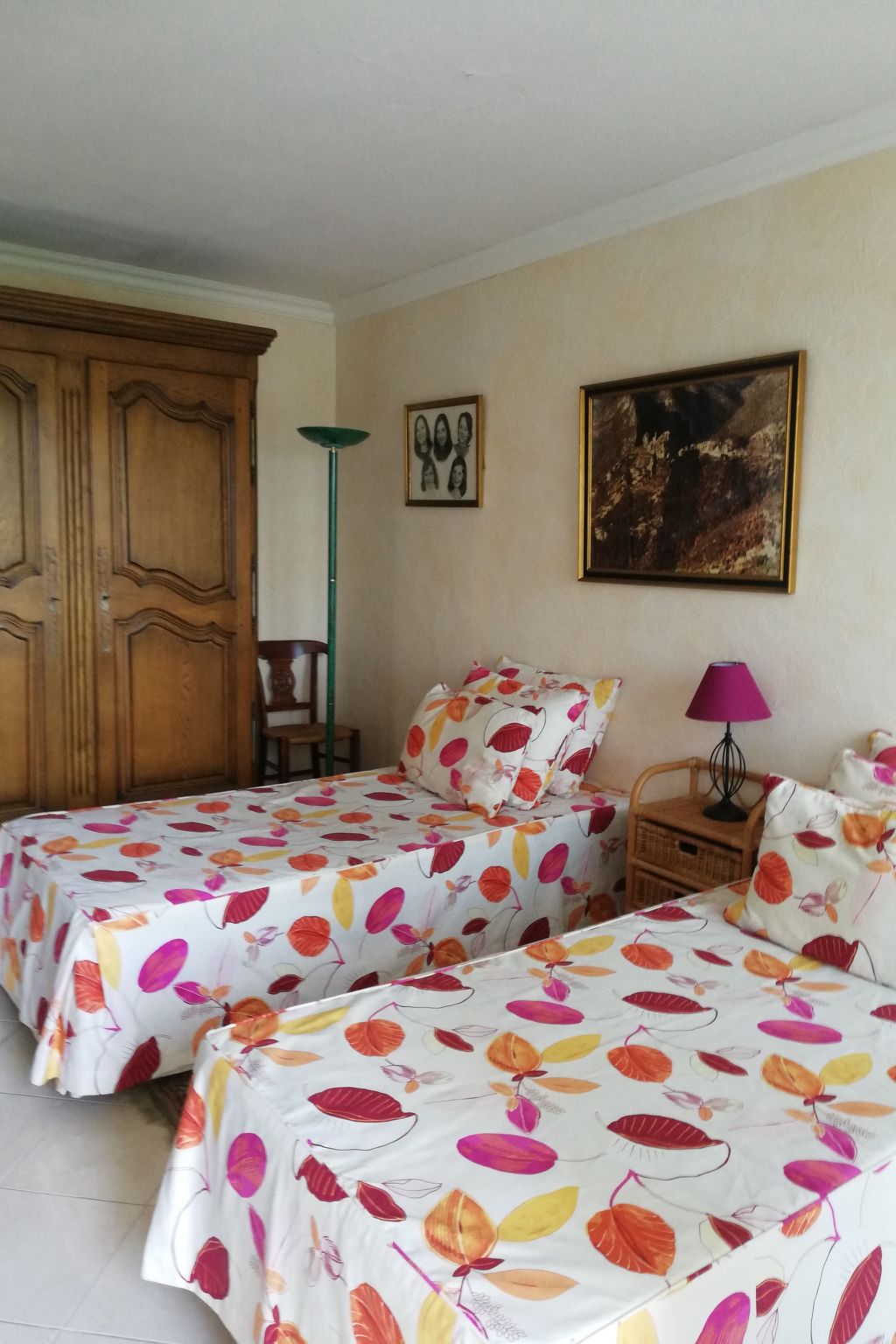 Gemütliche Wohnung, 5 Minuten vom Strand entfernt-Inside